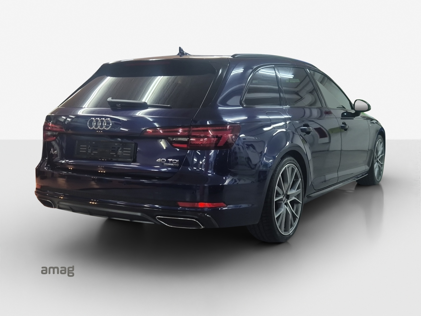 AUDI A4 Avant 40 TDI quattro S-tronic-image-4