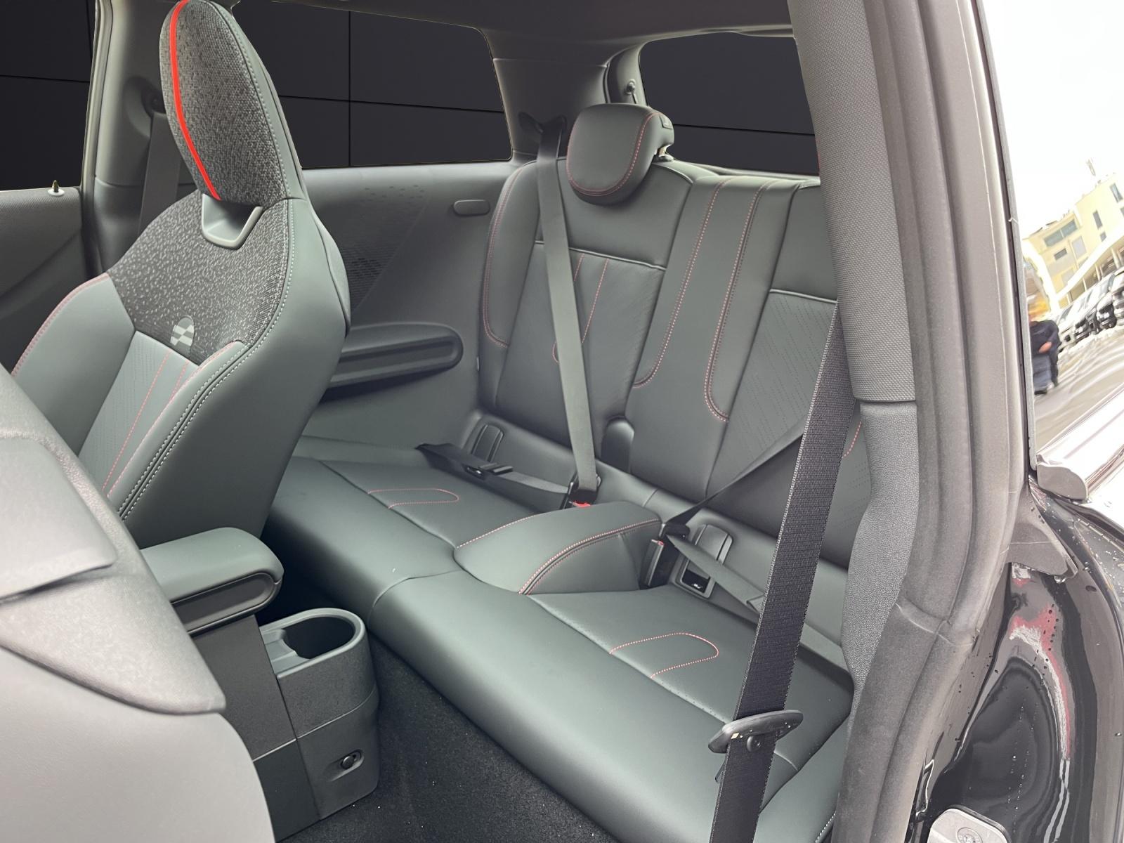 MINI F66 2.0i Cooper S-image-13