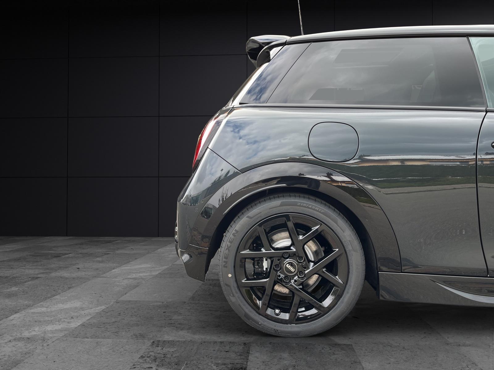 MINI F66 2.0i Cooper S-image-19