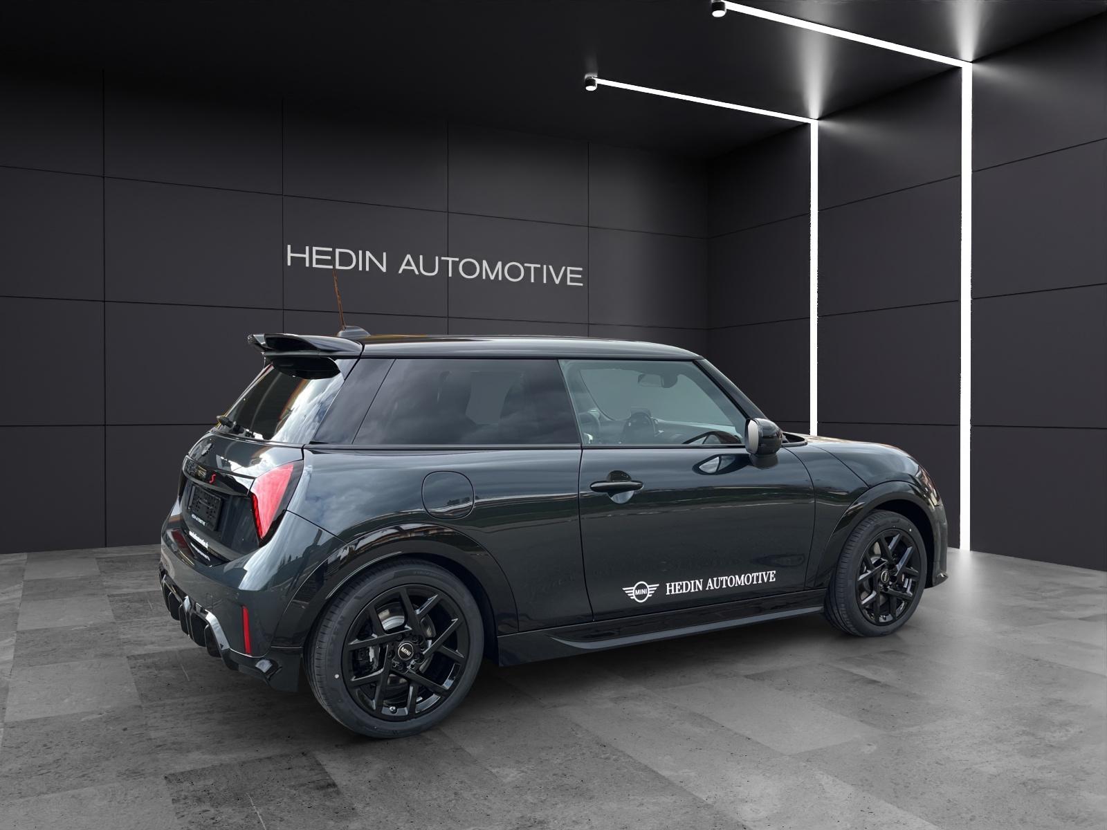 MINI F66 2.0i Cooper S-image-15
