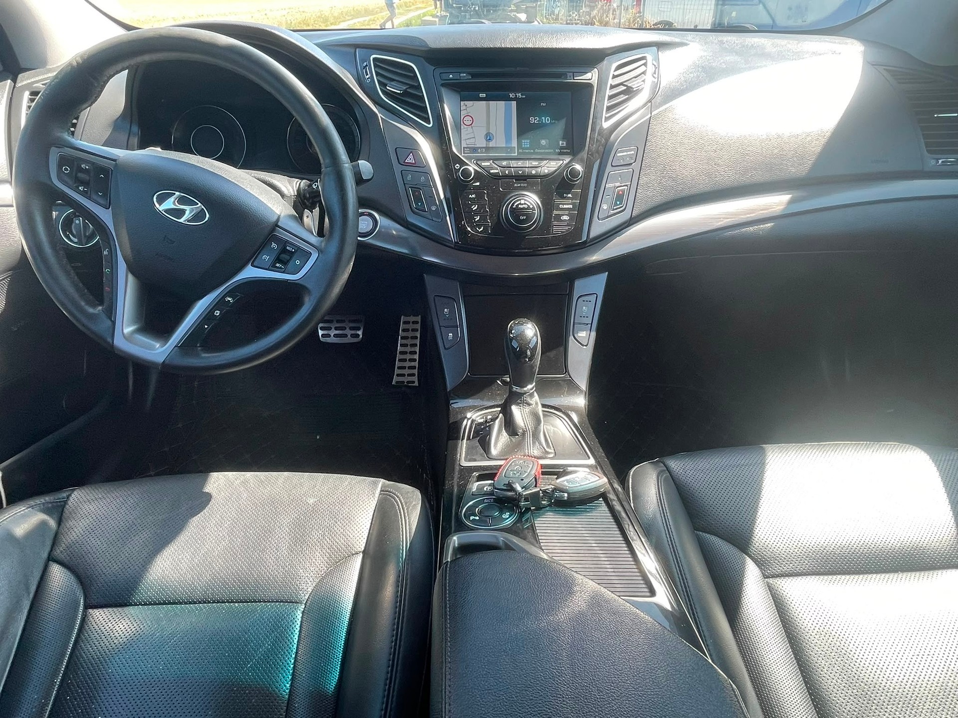HYUNDAI i40 Wagon 1.7 CRDI Vertex Automatic-image-5