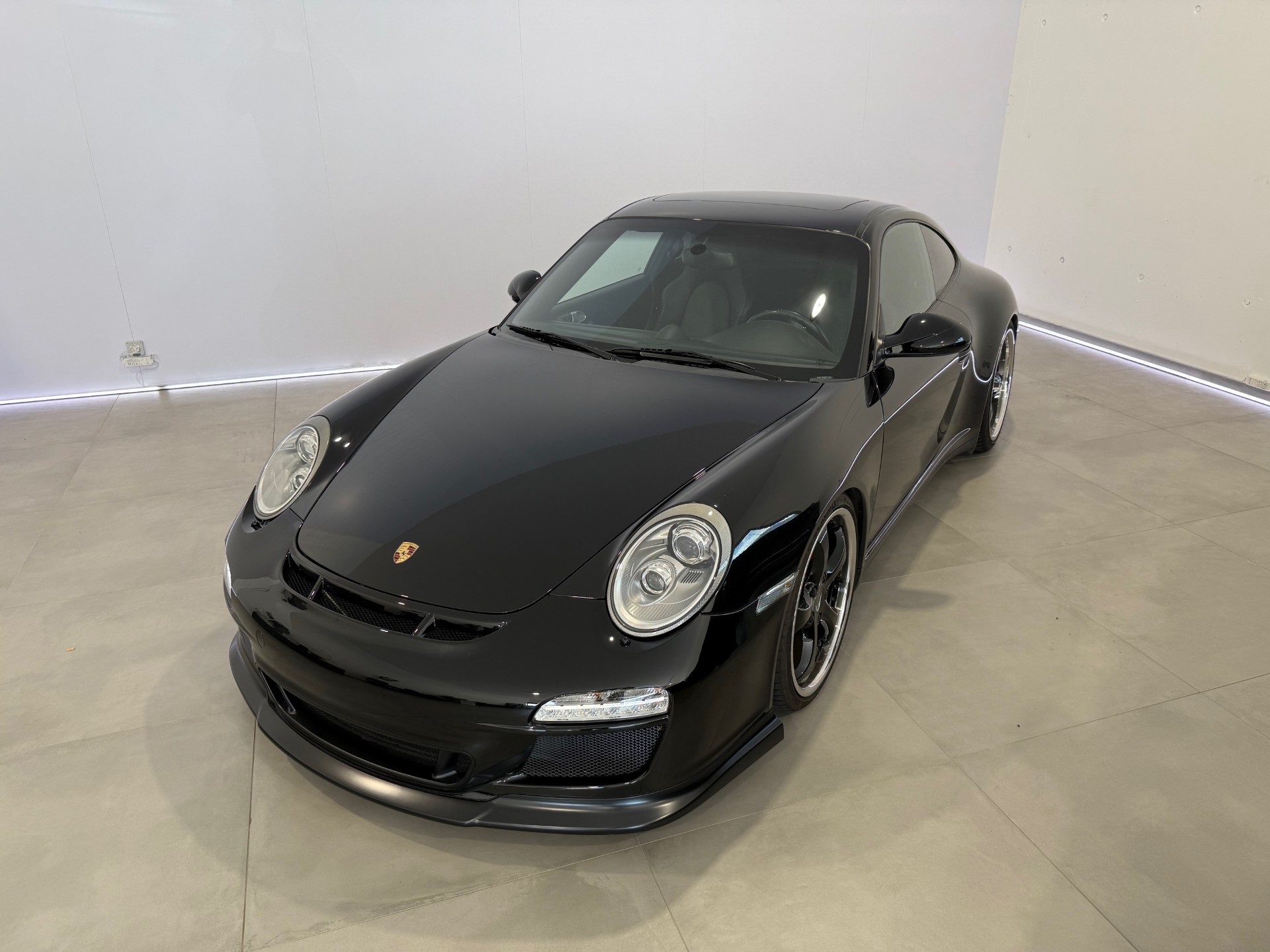 PORSCHE 911 Carrera 4S PDK-image-1