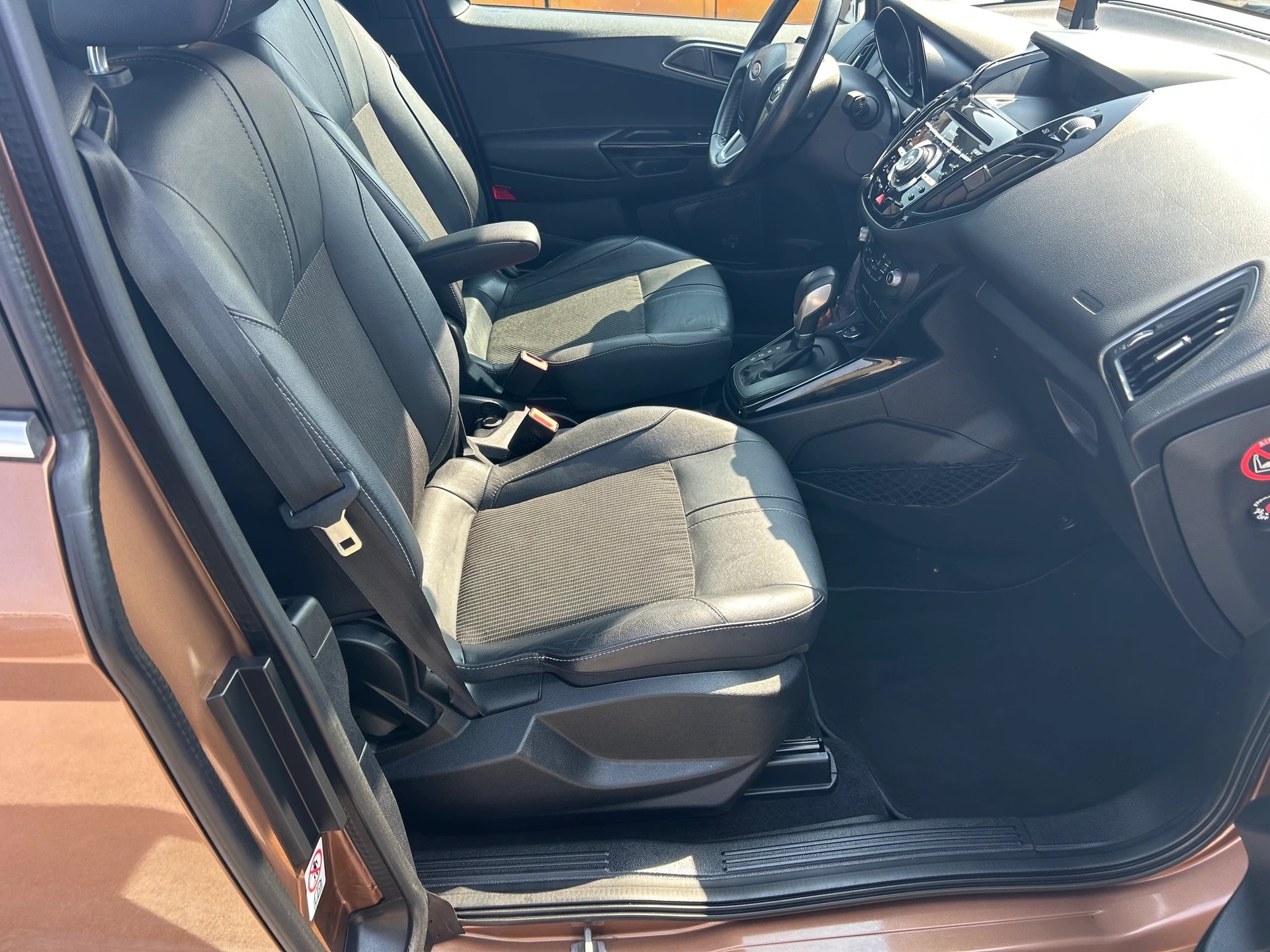 FORD B-Max 1.6 Ti-VCT TitaniumX PowerShift-image-7