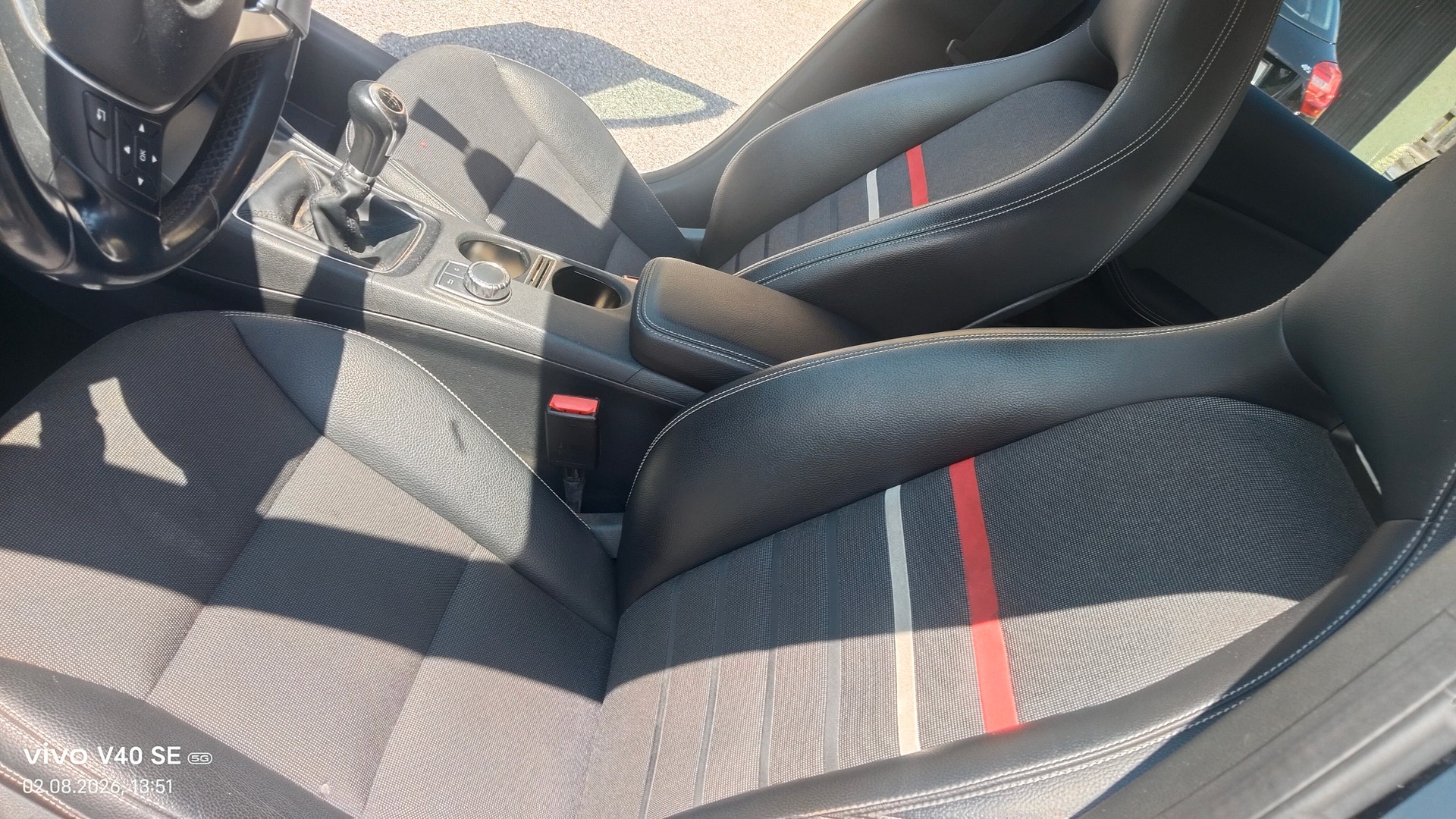 MERCEDES-BENZ A 200 Style-image-4