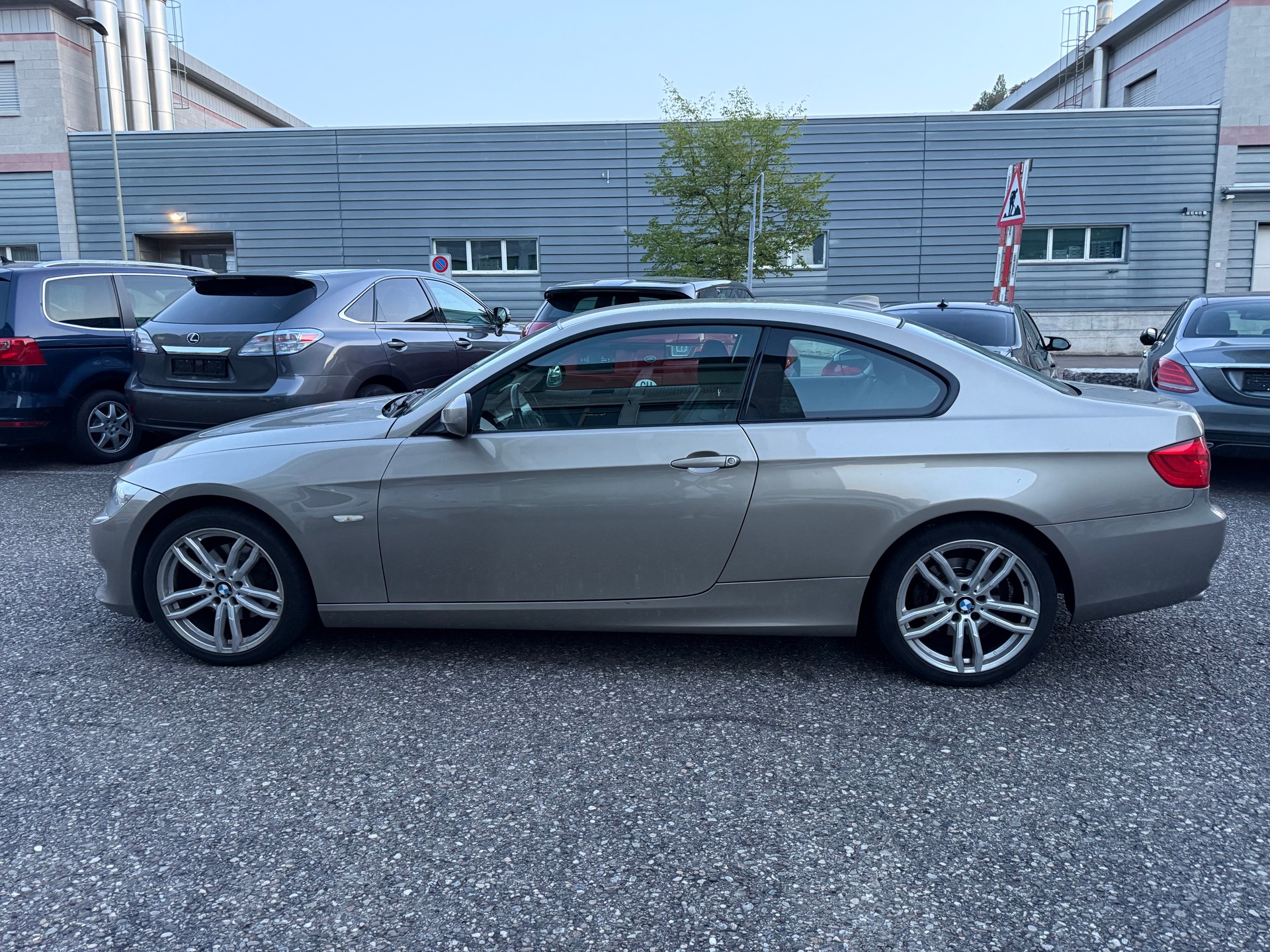 BMW 320d xDrive Coupé Steptronic-image-3