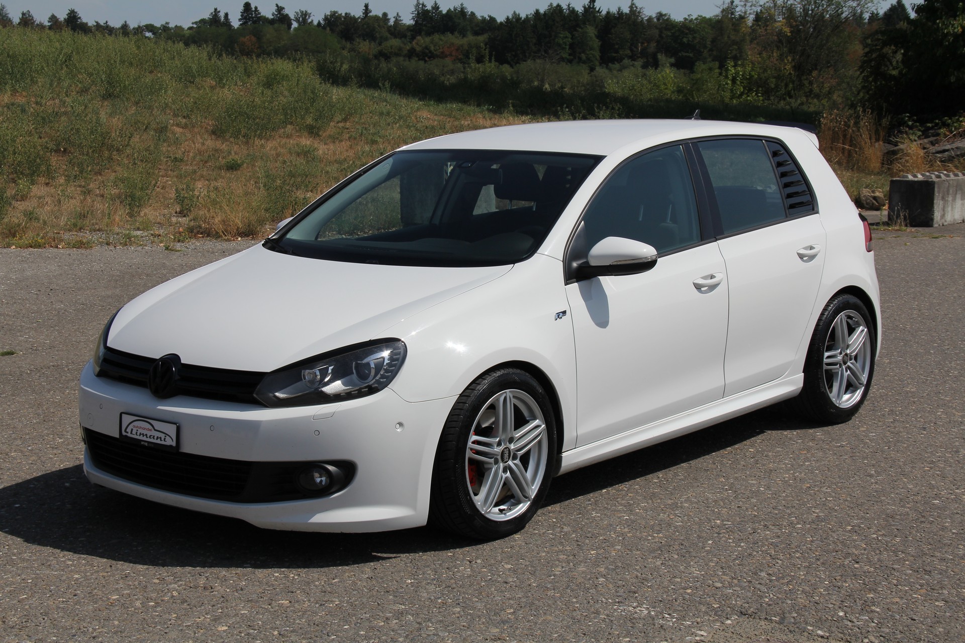VW Golf 1.4 TSI R-line-image-1