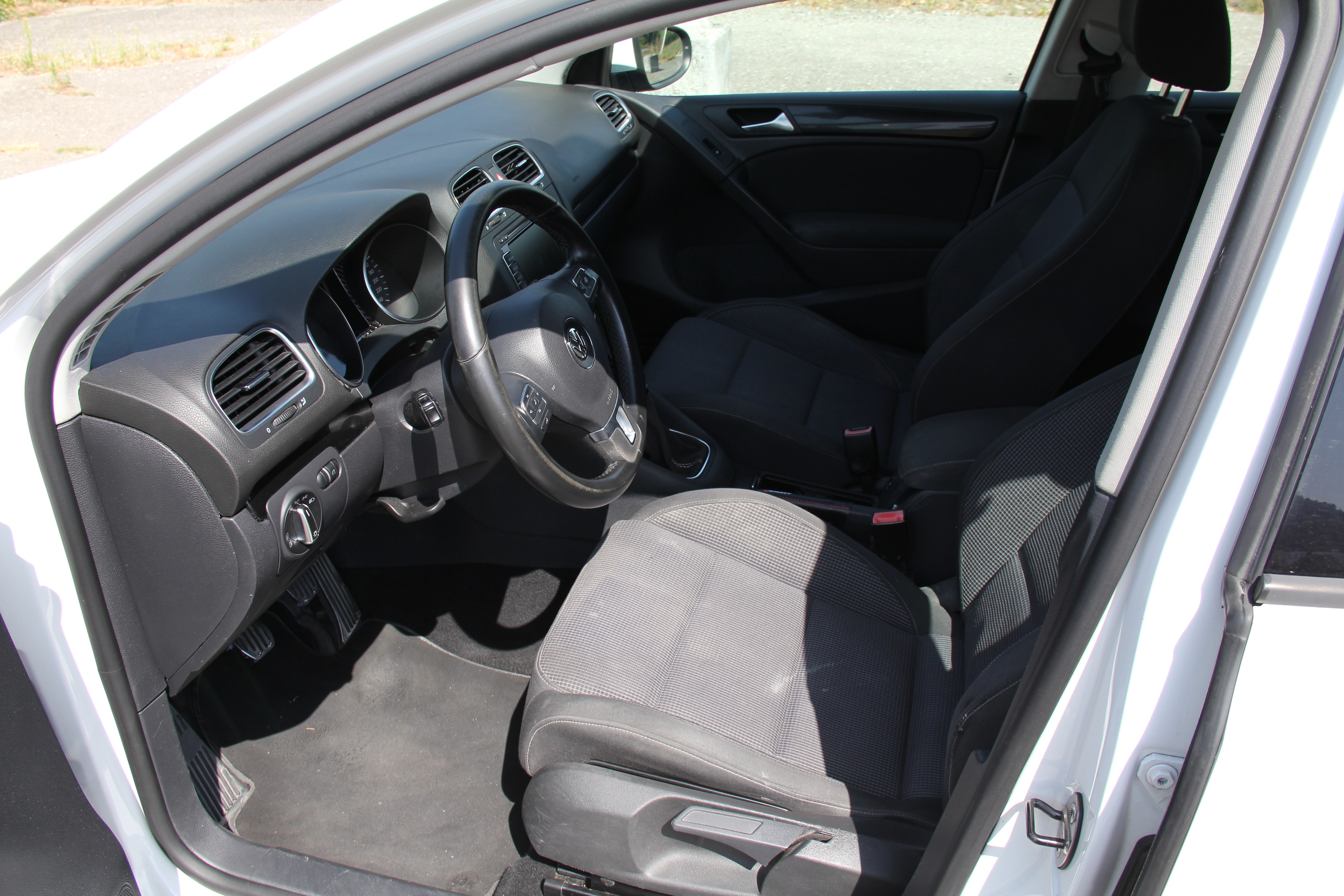 VW Golf 1.4 TSI R-line — slika 8
