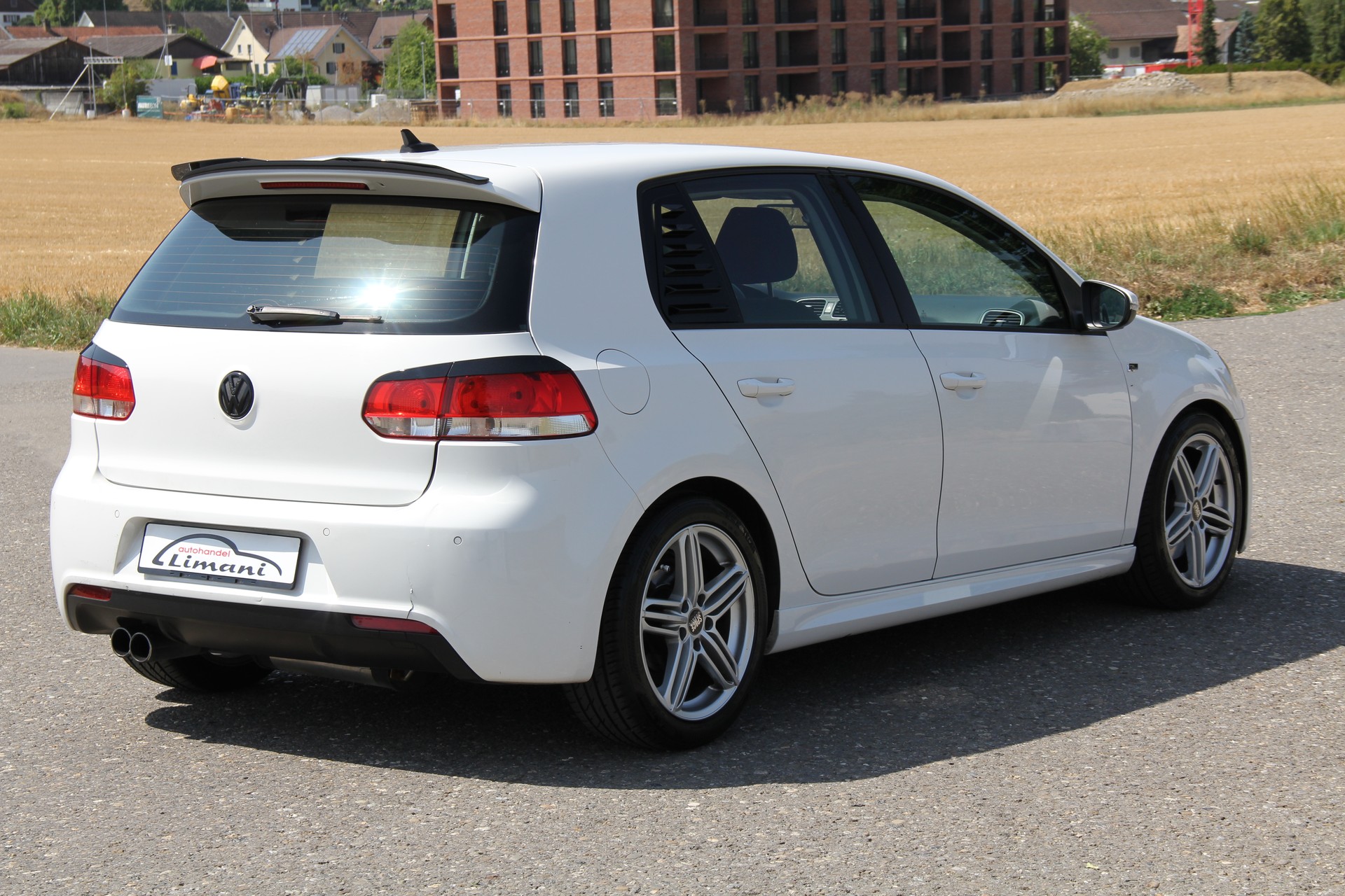 VW Golf 1.4 TSI R-line-image-5