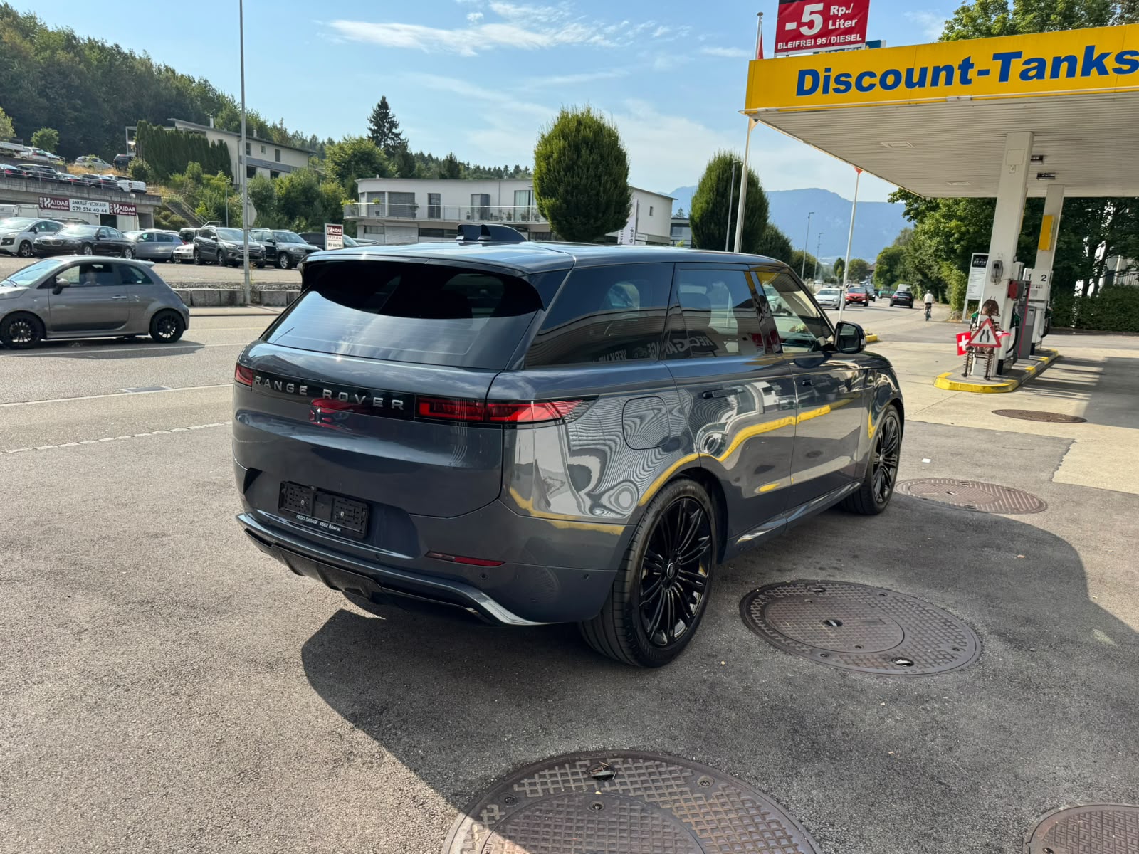 LAND ROVER Range Rover Sport D250 3.0 TD6 MHEV Dynamic SE Automatic-image-4