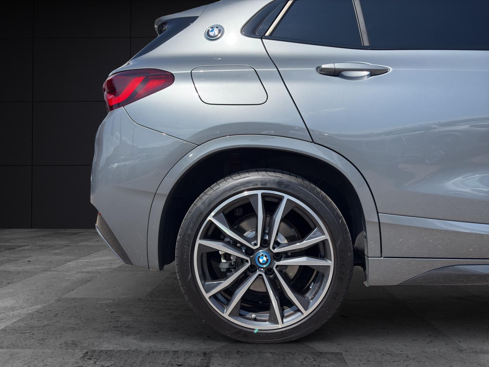 BMW X2 xDrive25e-image-8