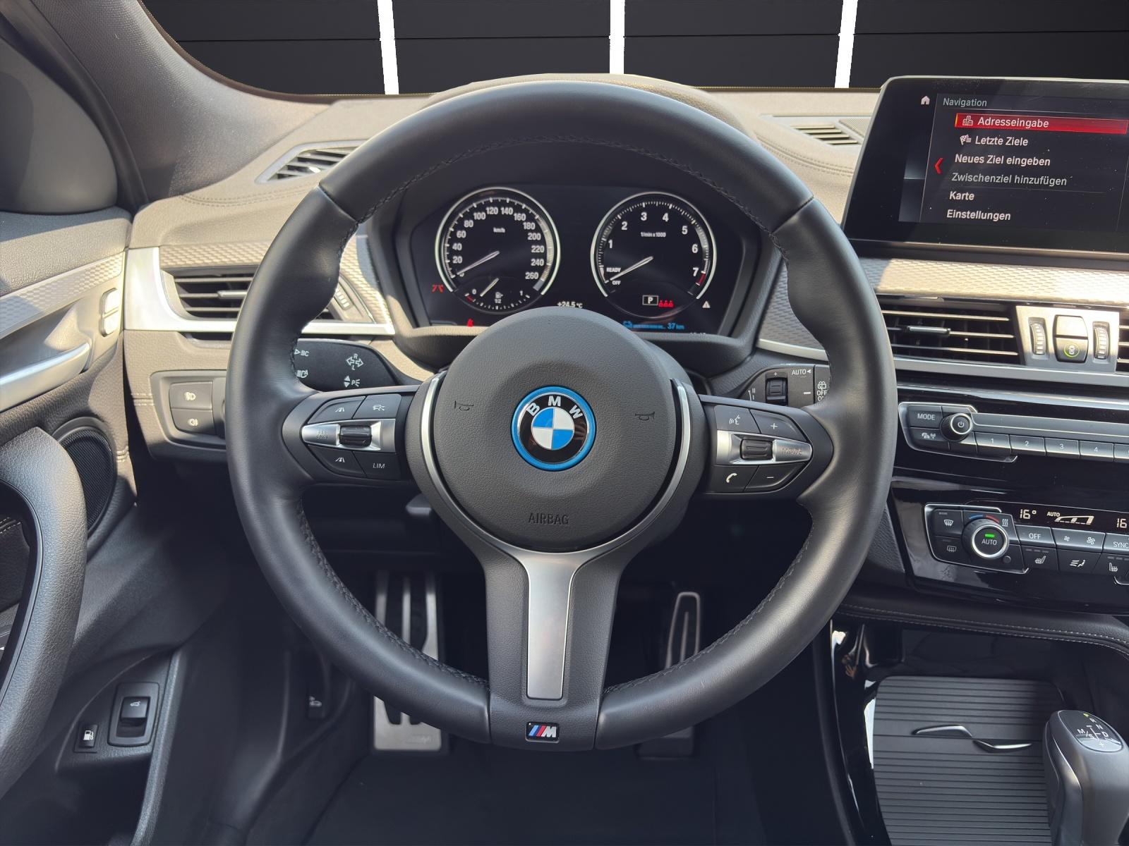 BMW X2 xDrive25e-image-14