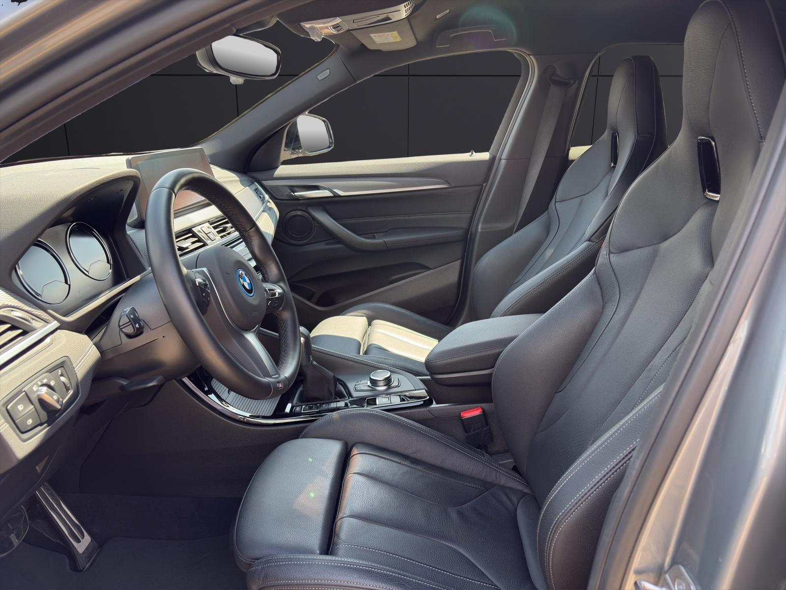 BMW X2 xDrive25e-image-1