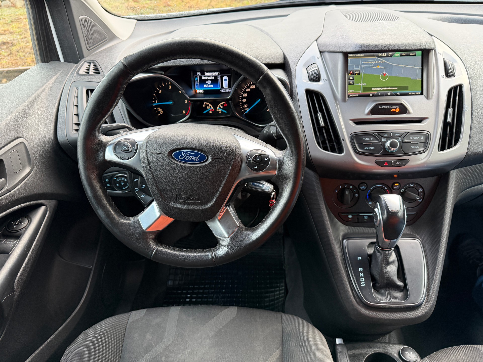 FORD Transit Connect Kühlkasten 1.5 TDCi Automat-image-11