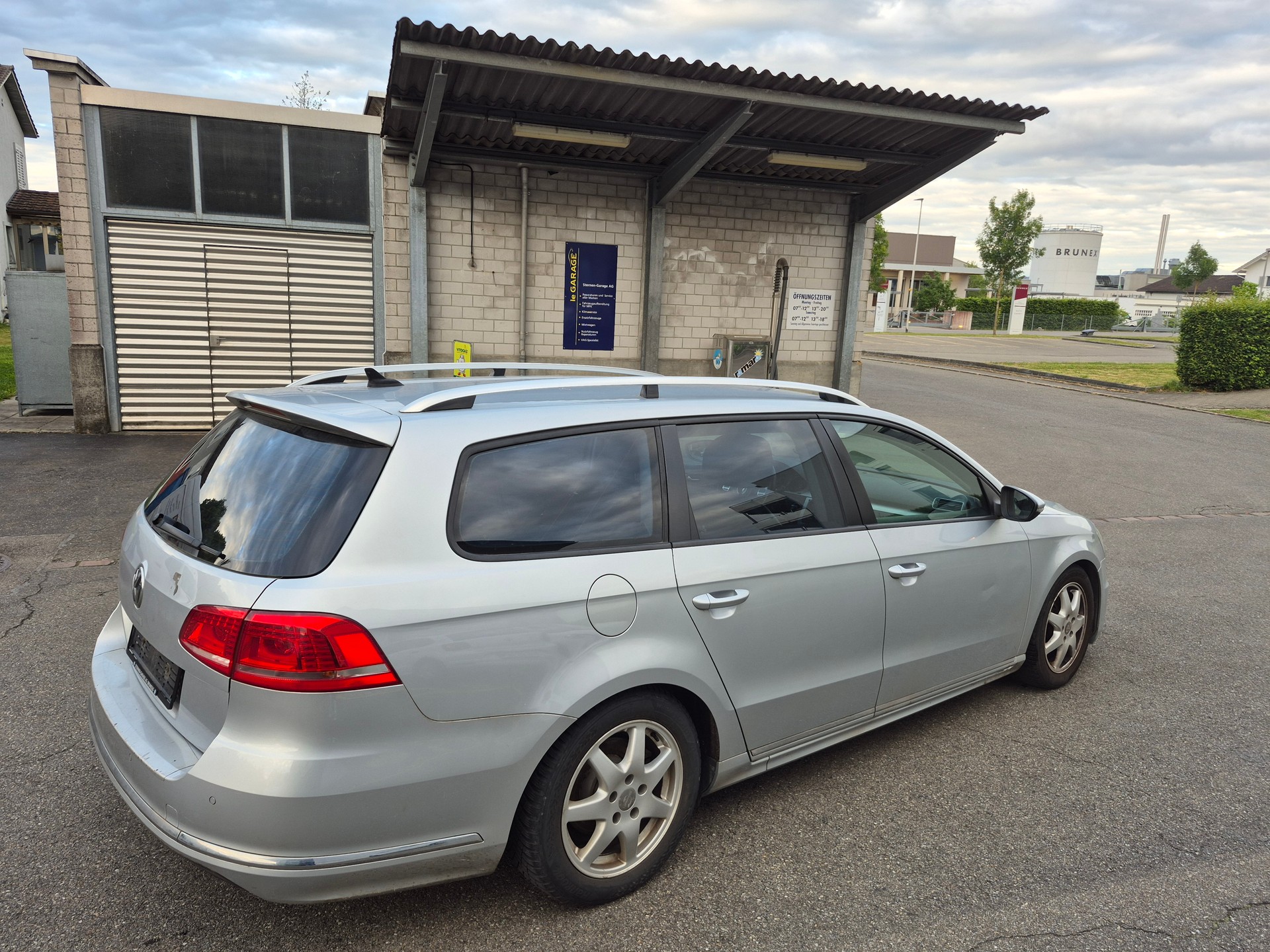 VW Passat 2.0 TSI Highline DSG-image-2