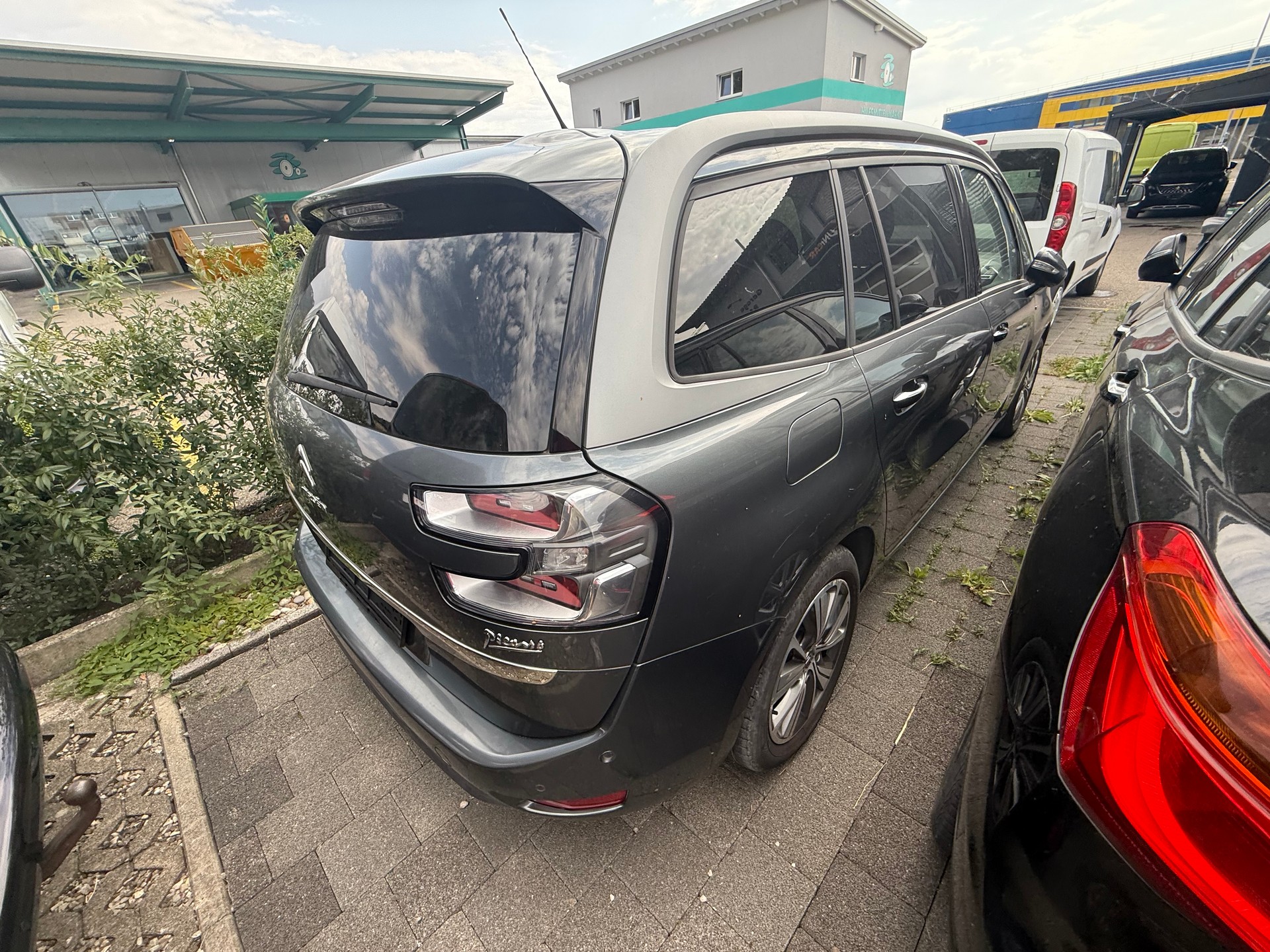 CITROEN C4 Picasso 2.0 BlueHDi Exclusive Automatic-image-5