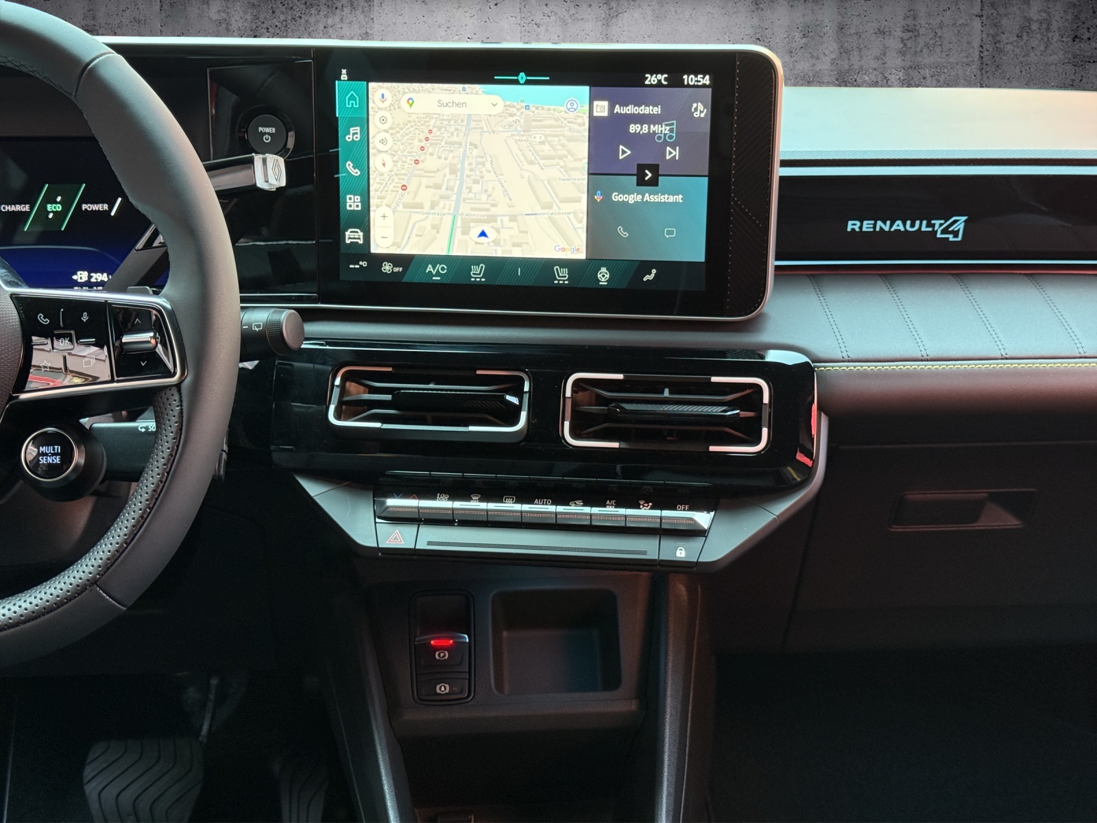 RENAULT R4 E-Tech Comfort Range 52 kWh Iconic-image-8