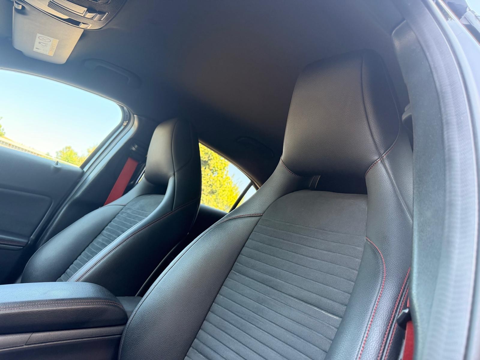 MERCEDES-BENZ A 250 Sport 4Matic 7G-DCT-image-14