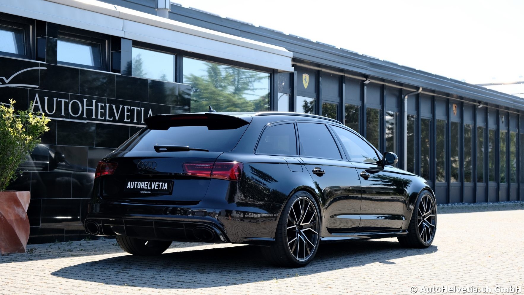 AUDI RS6 Avant 4.0 TFSI V8 performance quattro-image-4