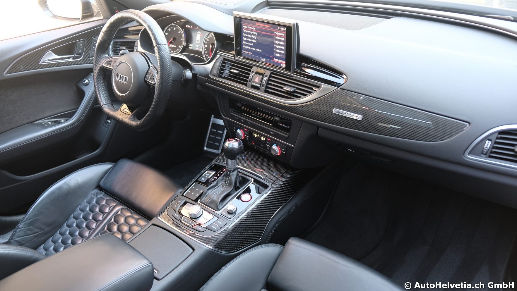 AUDI RS6 Avant 4.0 TFSI V8 performance quattro-image-15