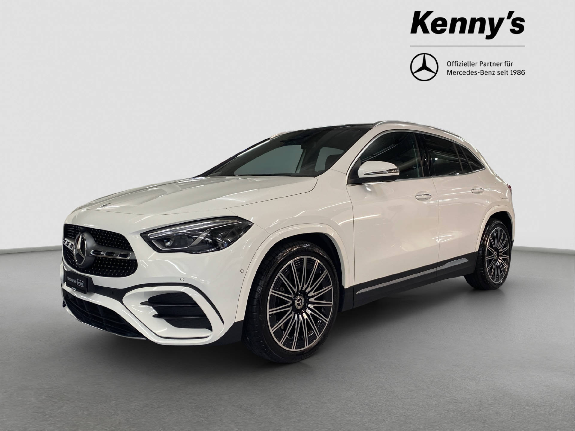 MERCEDES-BENZ GLA 250 Swiss Star AMG 4MATIC-image-0