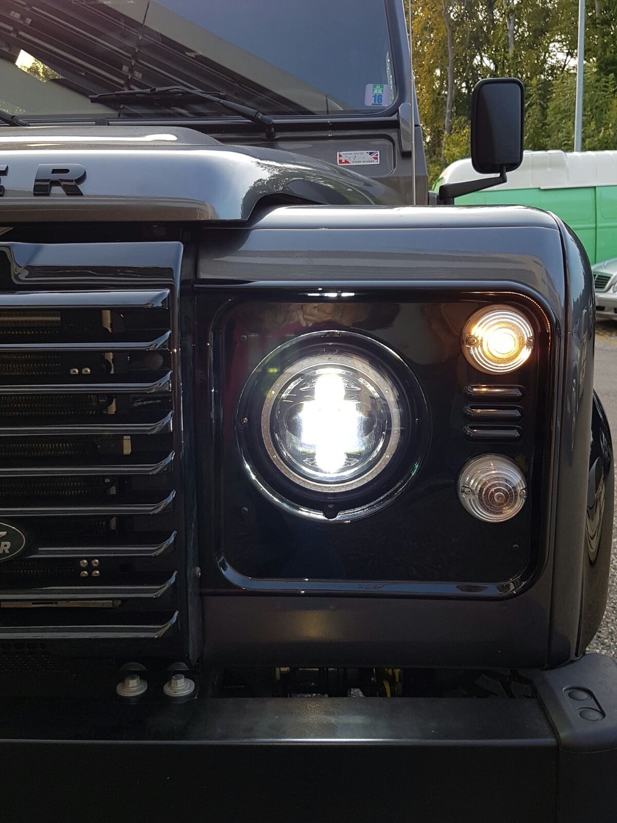 LAND ROVER 2.2 TD4 SW Legend-image-6