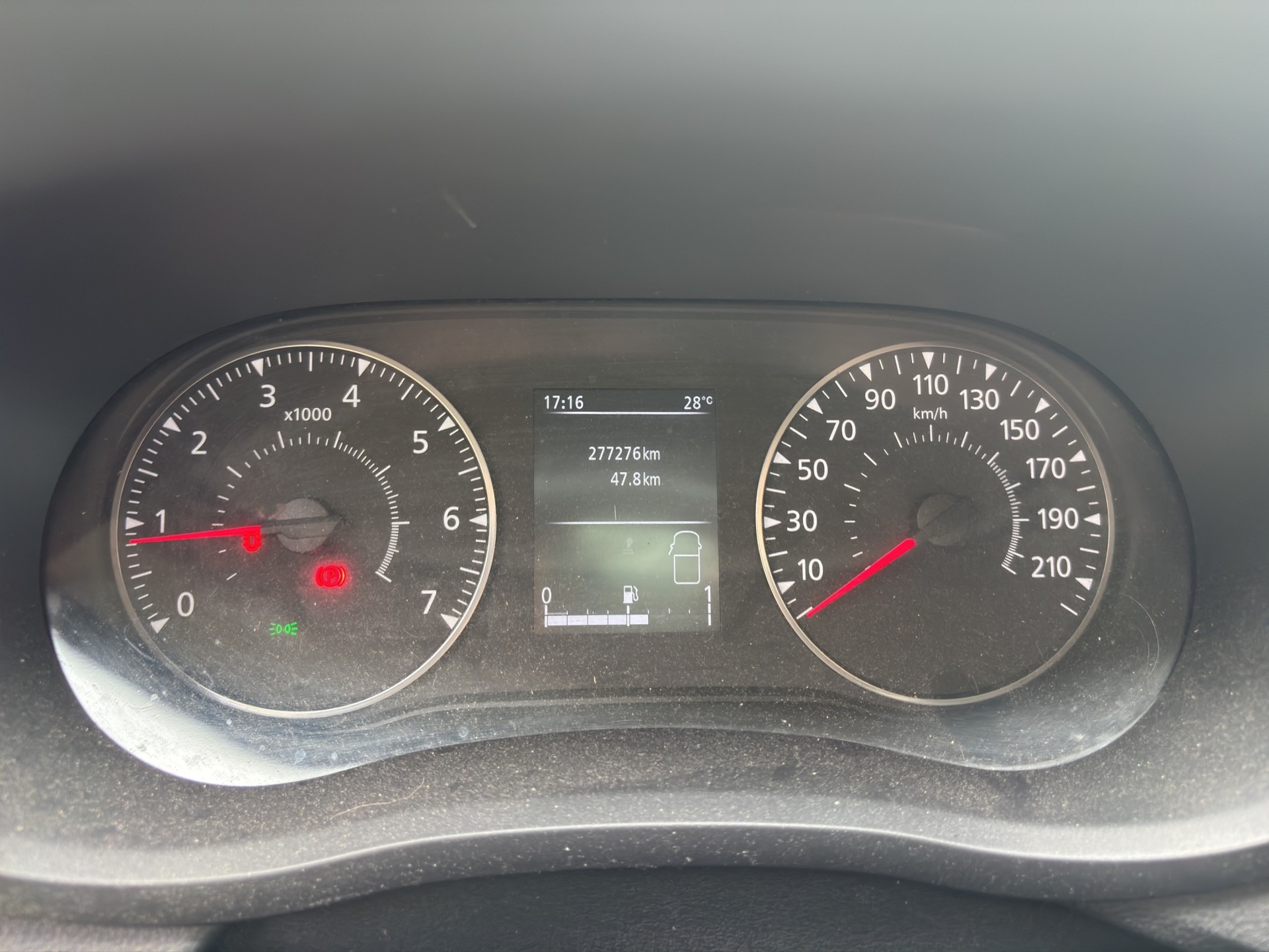 RENAULT Master T33 2.3 Blue dCi 135 L2H2-image-8