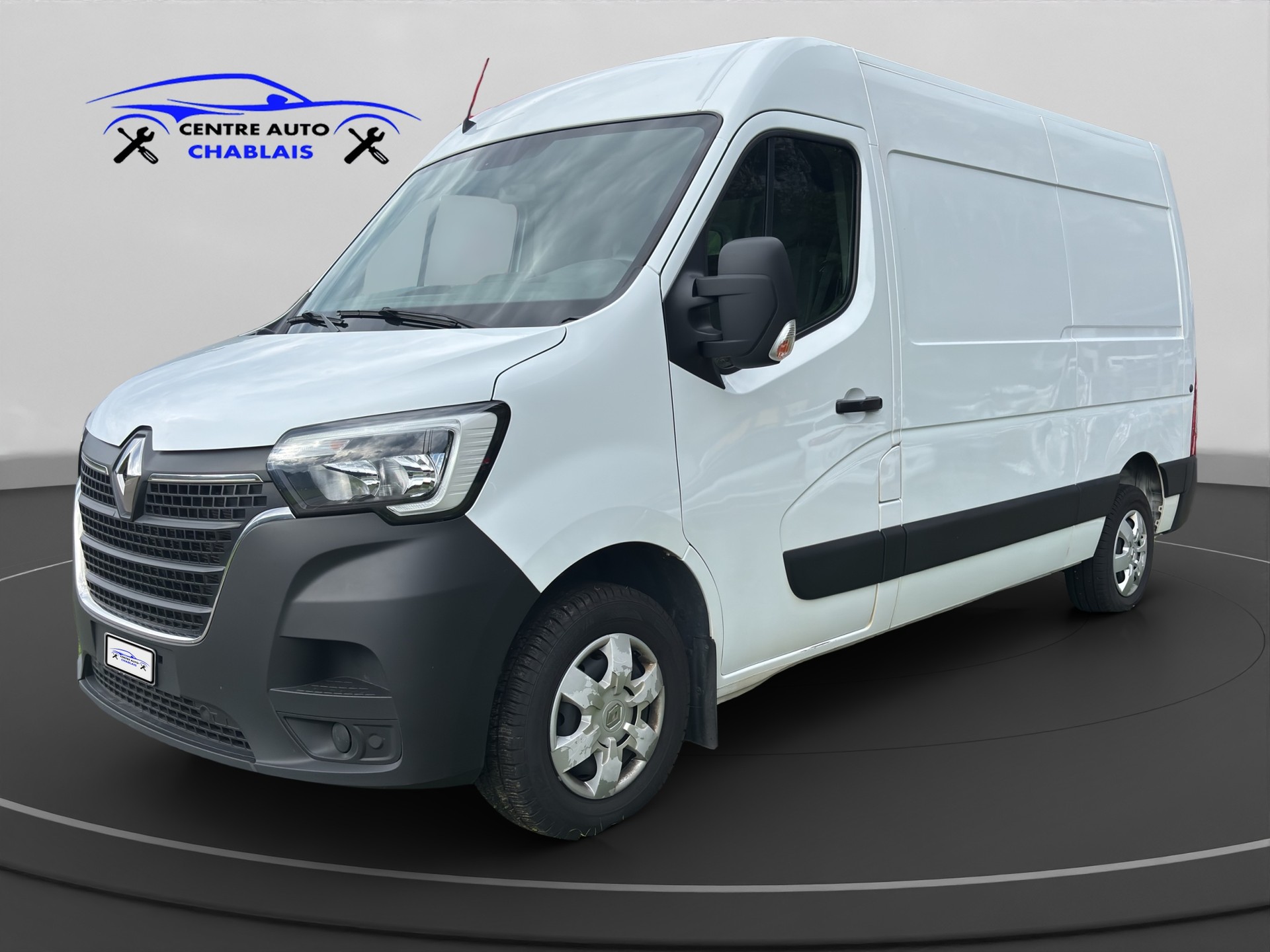 RENAULT Master T33 2.3 Blue dCi 135 L2H2-image-0