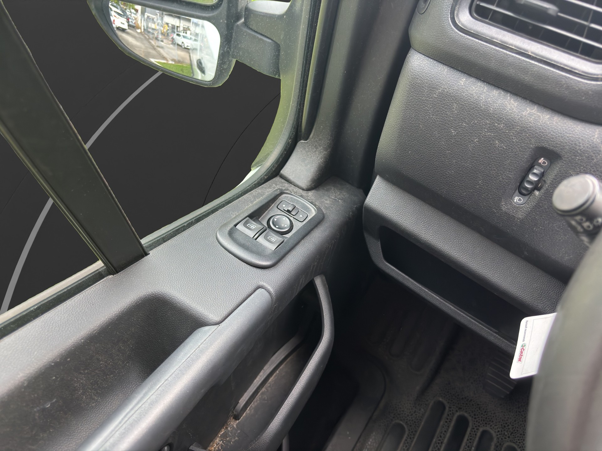 RENAULT Master T33 2.3 Blue dCi 135 L2H2-image-12