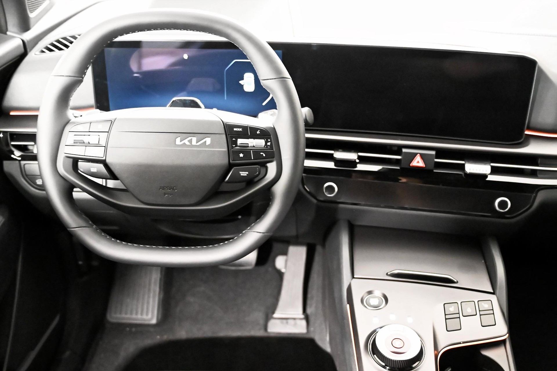 KIA Sportage 1.6 T-GDi Hybrid Black Edition-image-13