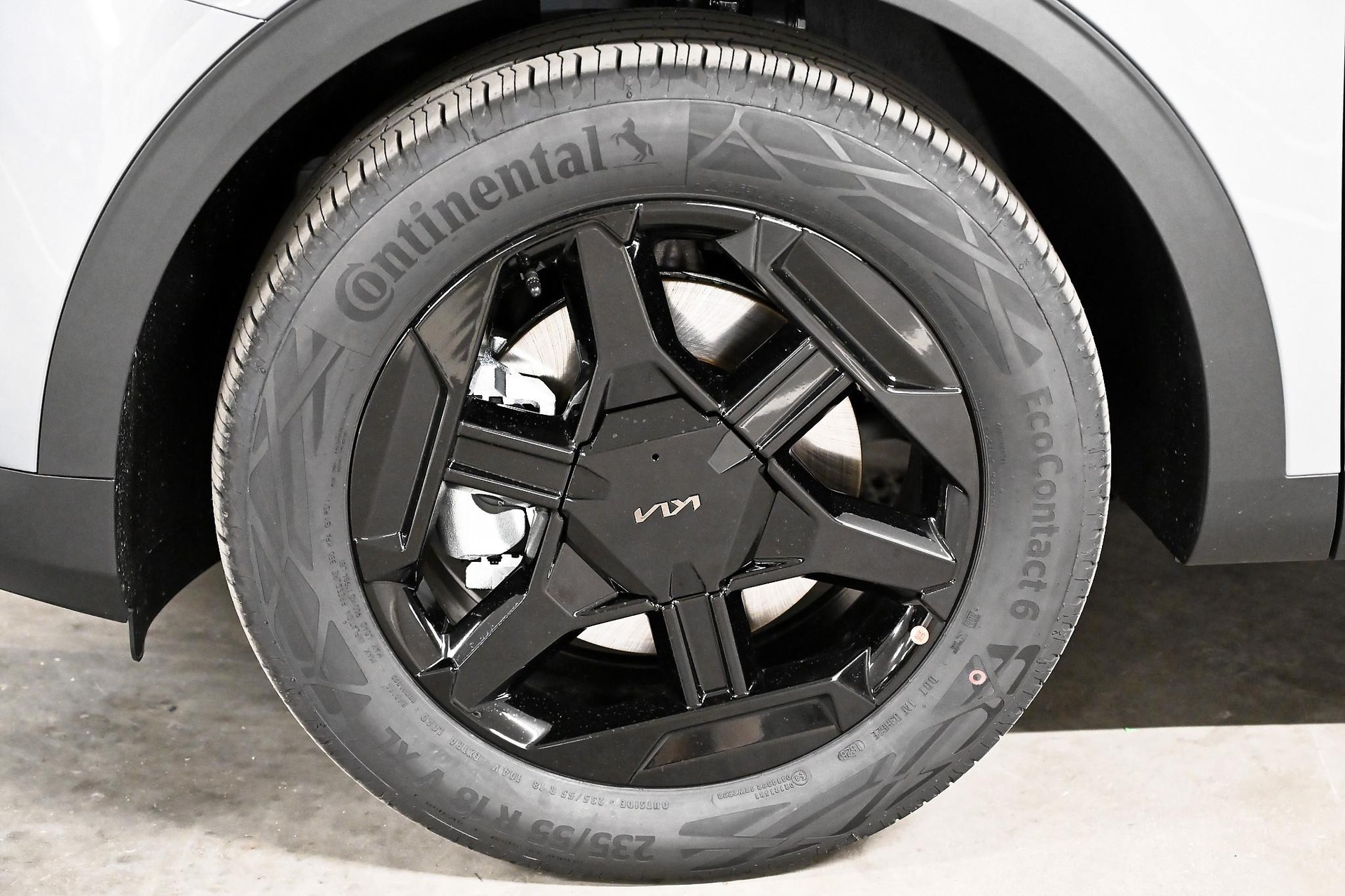 KIA Sportage 1.6 T-GDi Hybrid Black Edition-image-5
