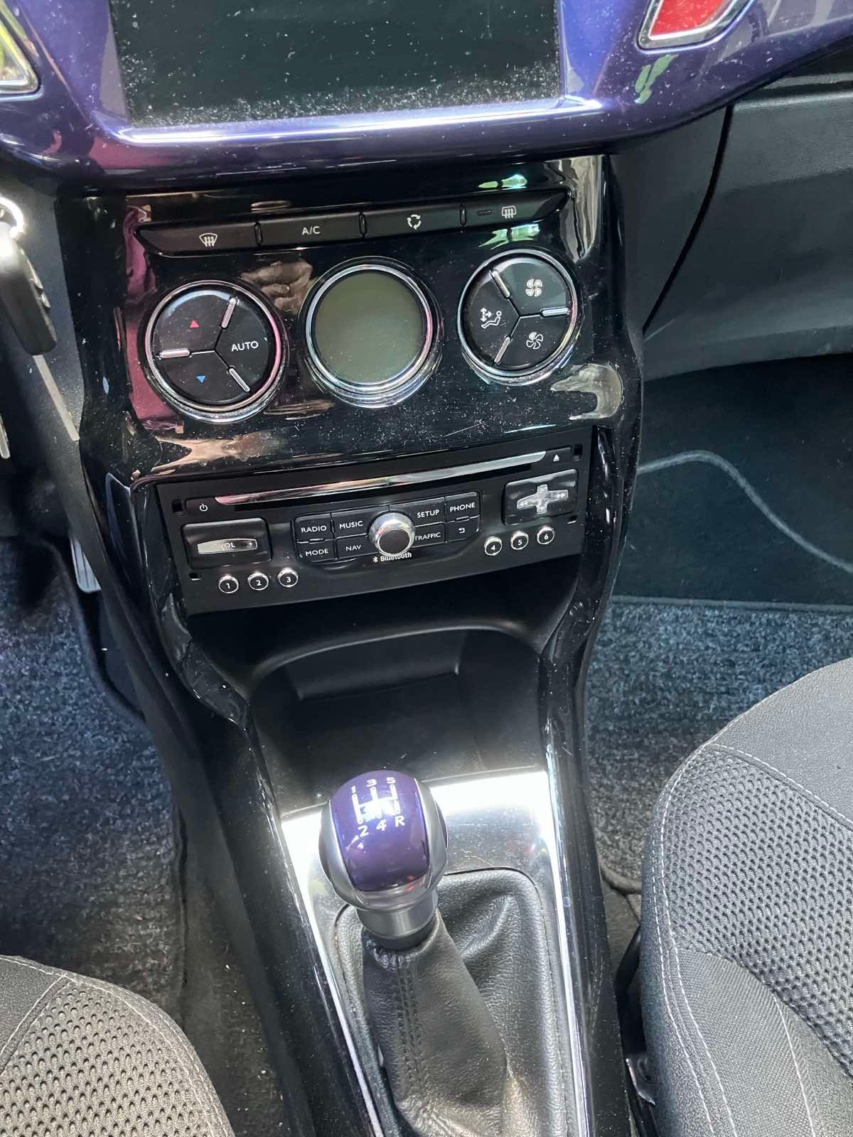 DS AUTOMOBILES DS3 Cabrio 1.6 VTi-image-6