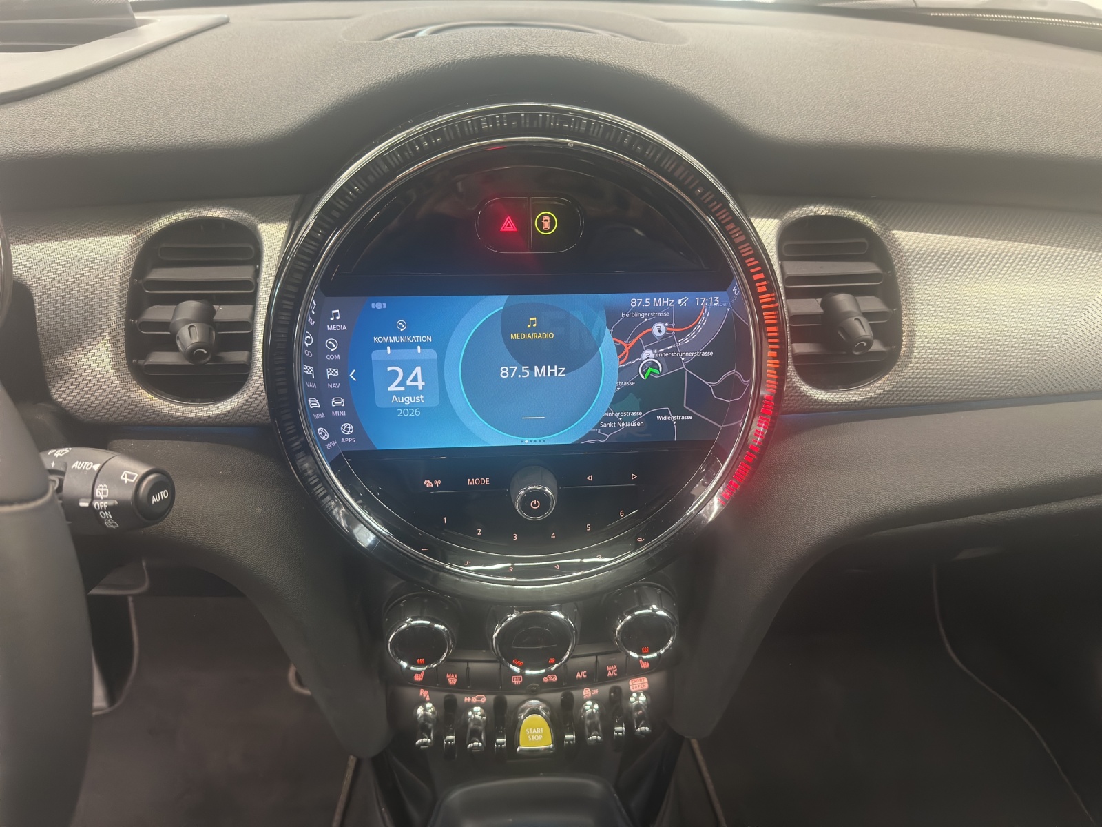 MINI F56 Cooper SE PANORAMA GLASDACH-image-13