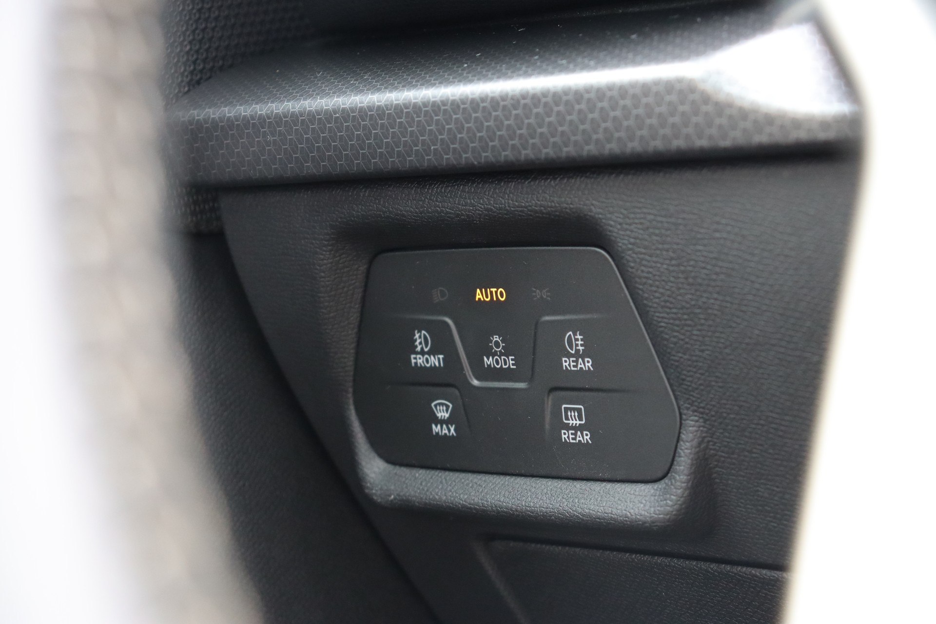 SEAT Leon ST 2.0 TDI EVO DSG Style-image-17