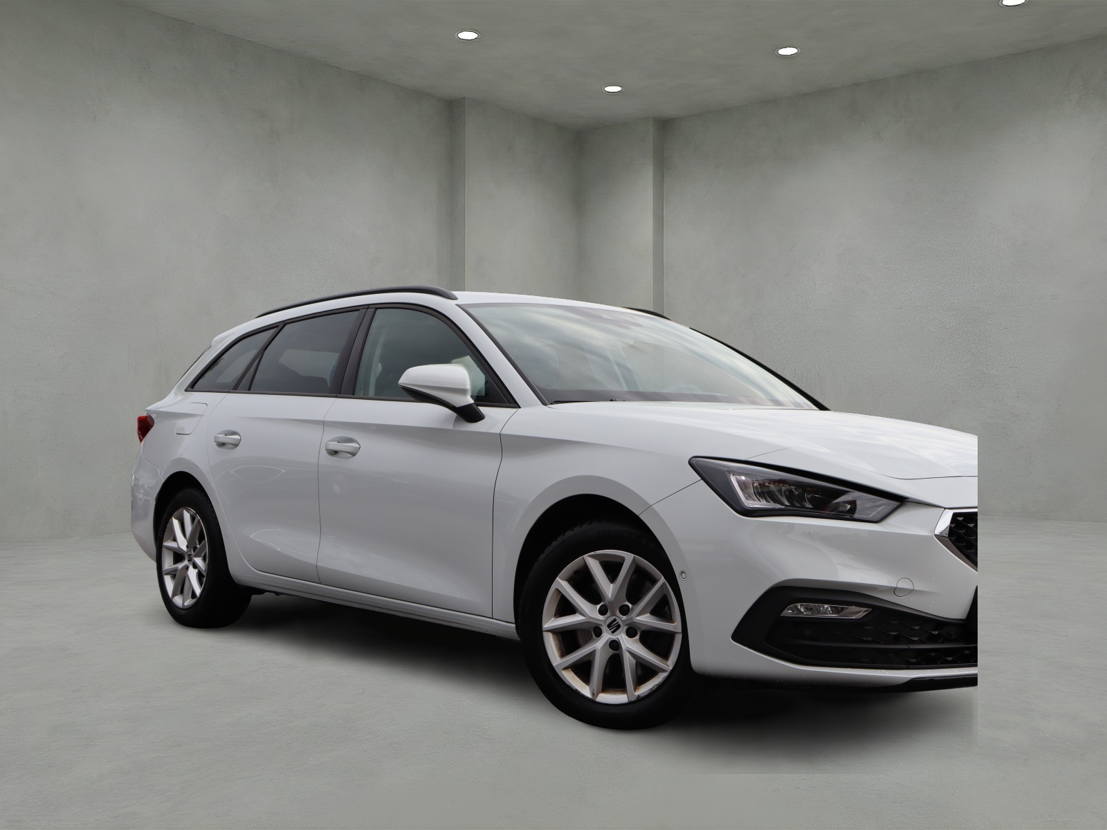 SEAT Leon ST 2.0 TDI EVO DSG Style-image-1