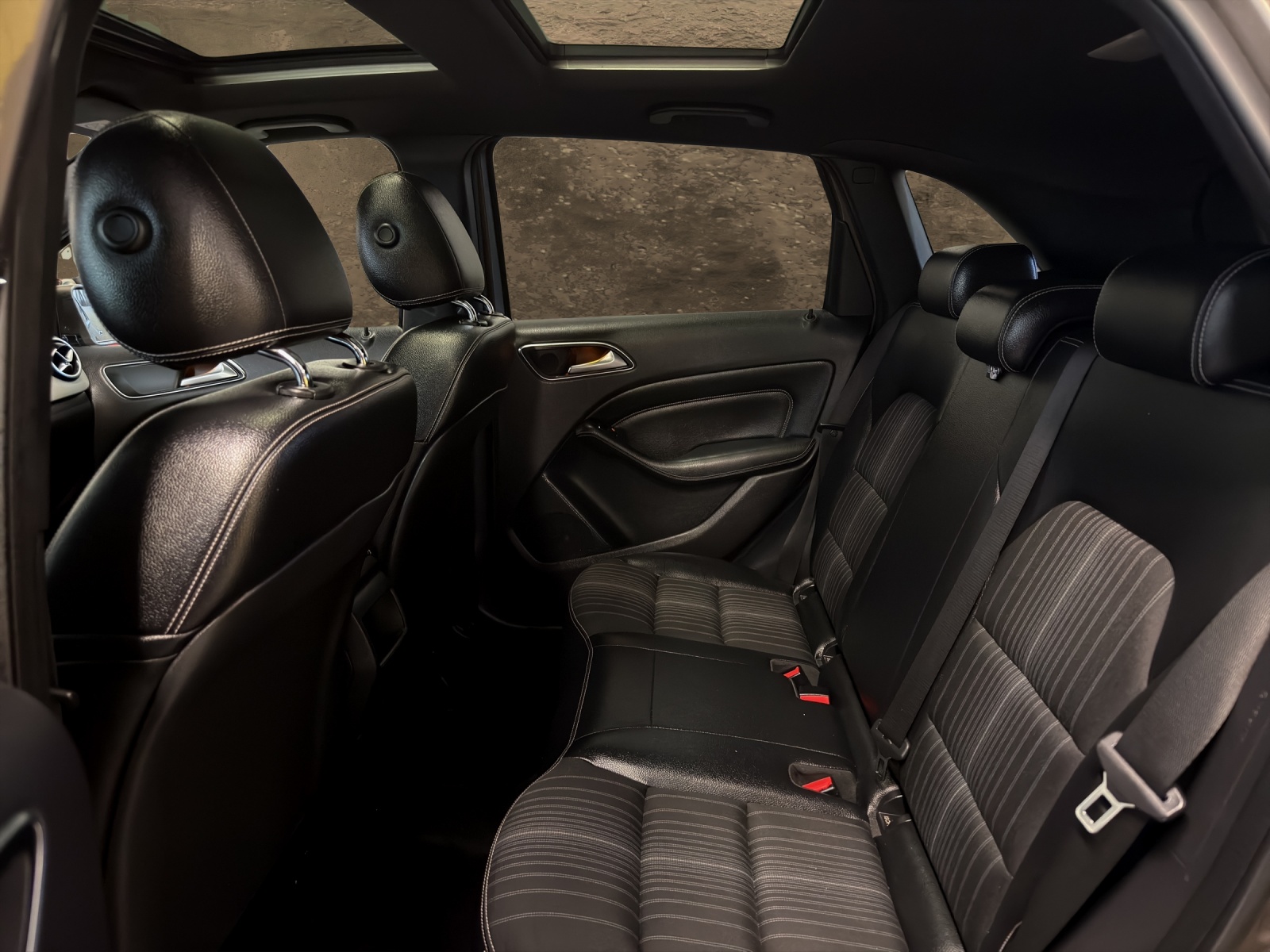 MERCEDES-BENZ B 200 7G-DCT-image-12