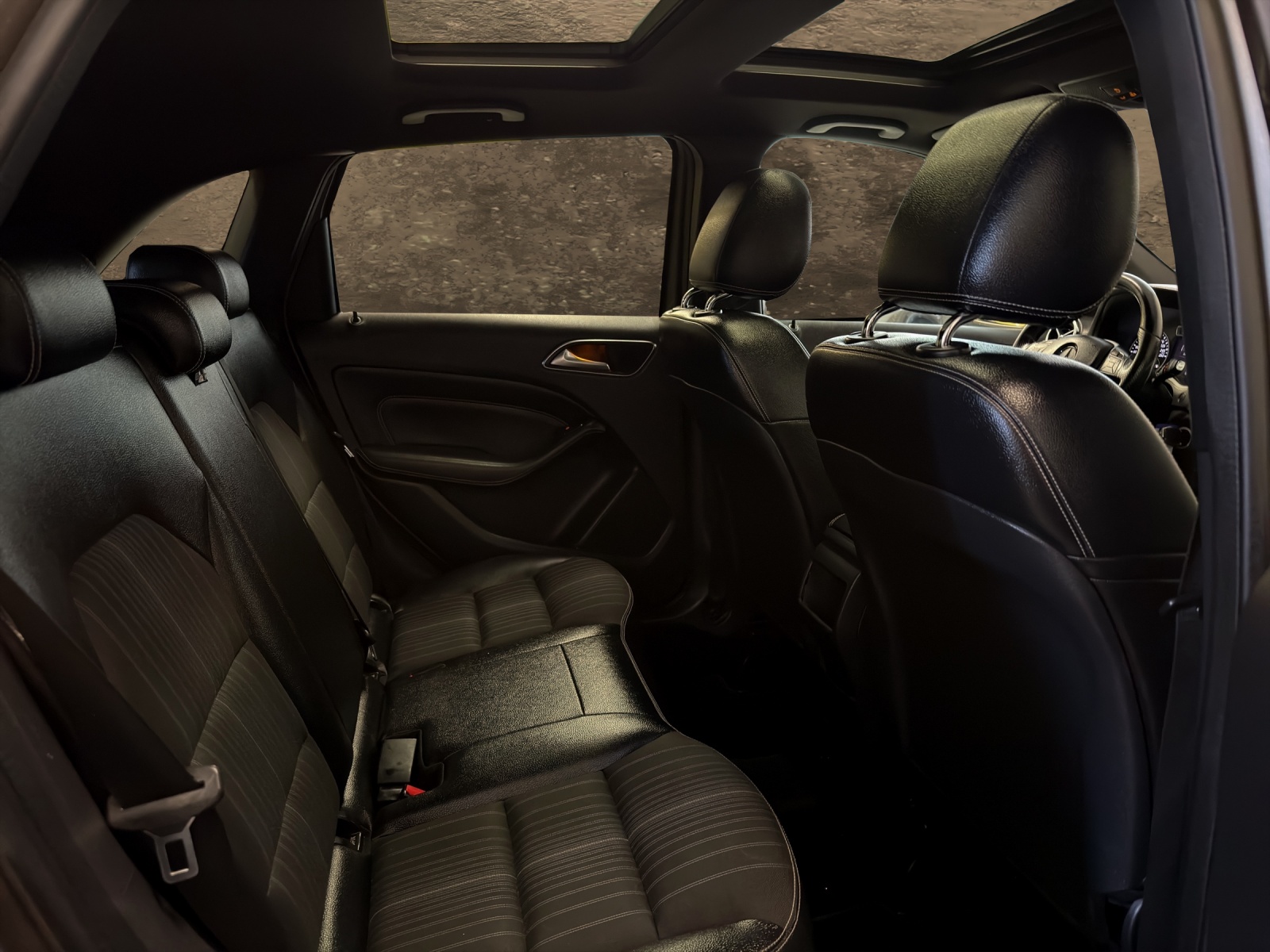 MERCEDES-BENZ B 200 7G-DCT-image-13