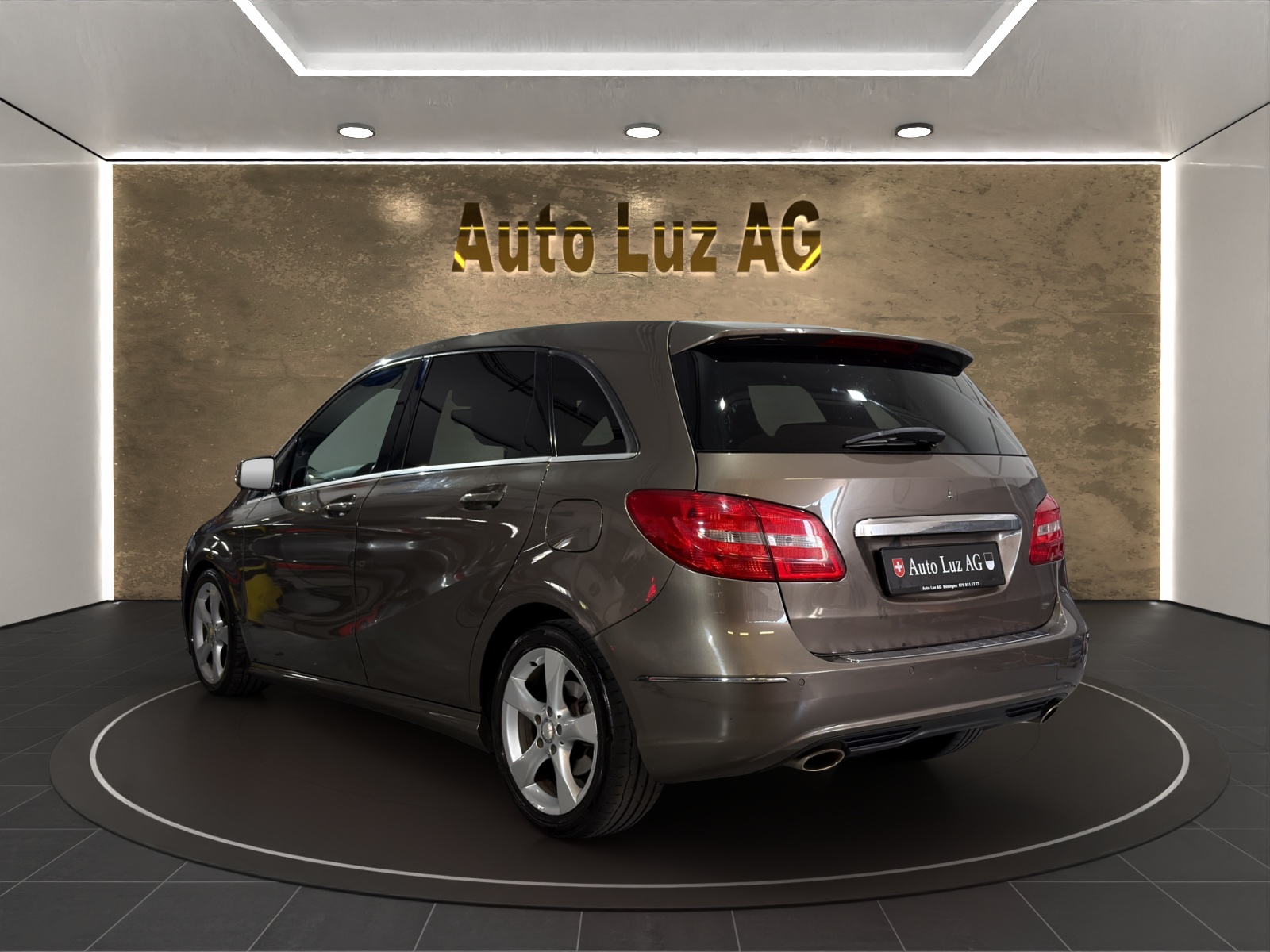 MERCEDES-BENZ B 200 7G-DCT-image-3
