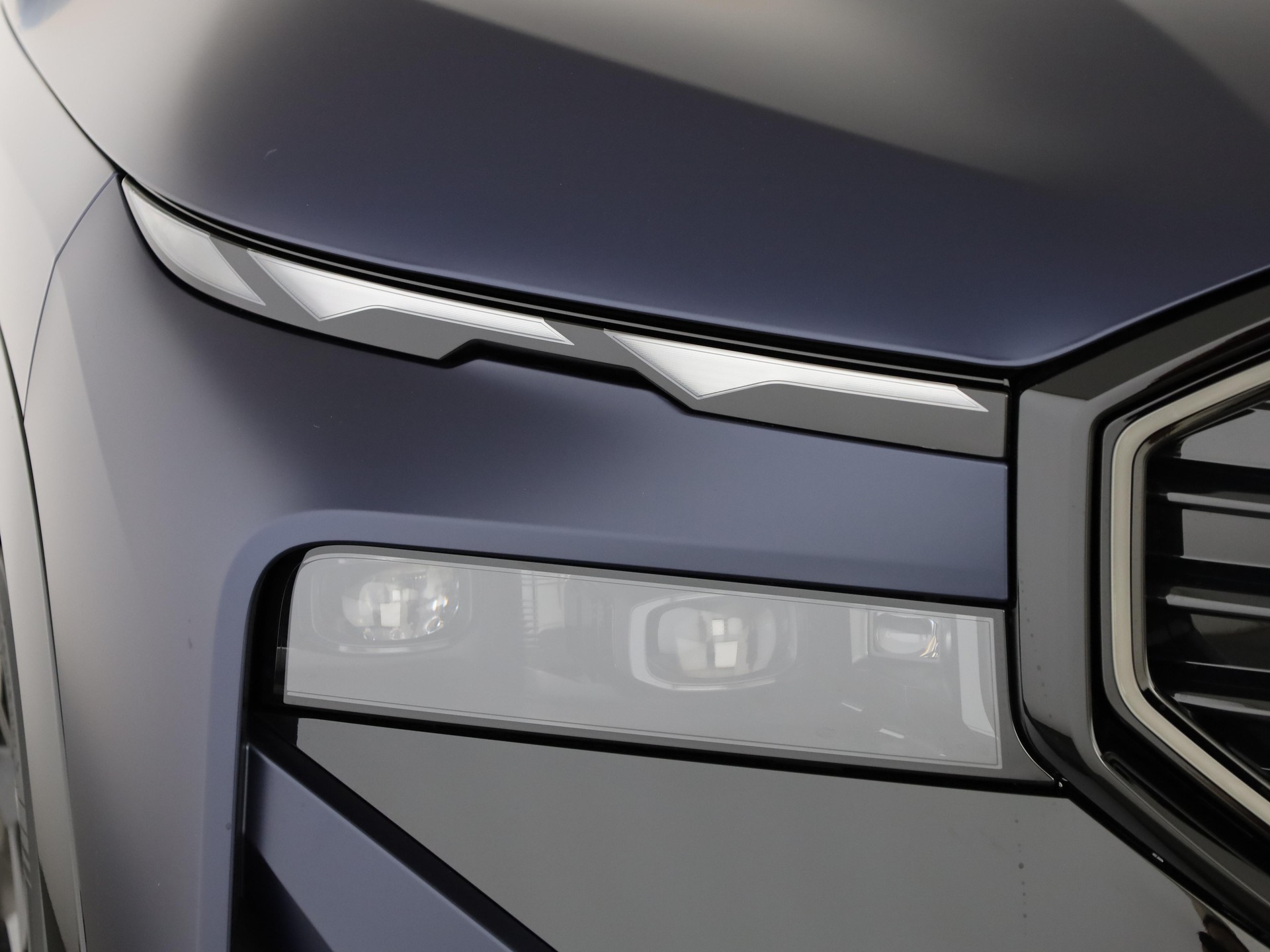 BMW XM Label Plug-in Hybrid-image-6
