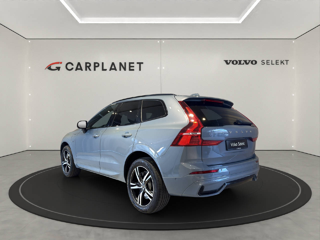 VOLVO XC60 2.0 T8 TE R-Design eAWD-image-2