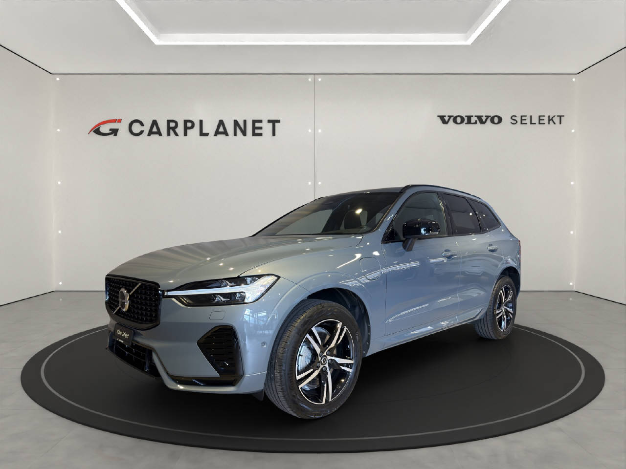 VOLVO XC60 2.0 T8 TE R-Design eAWD-image-0