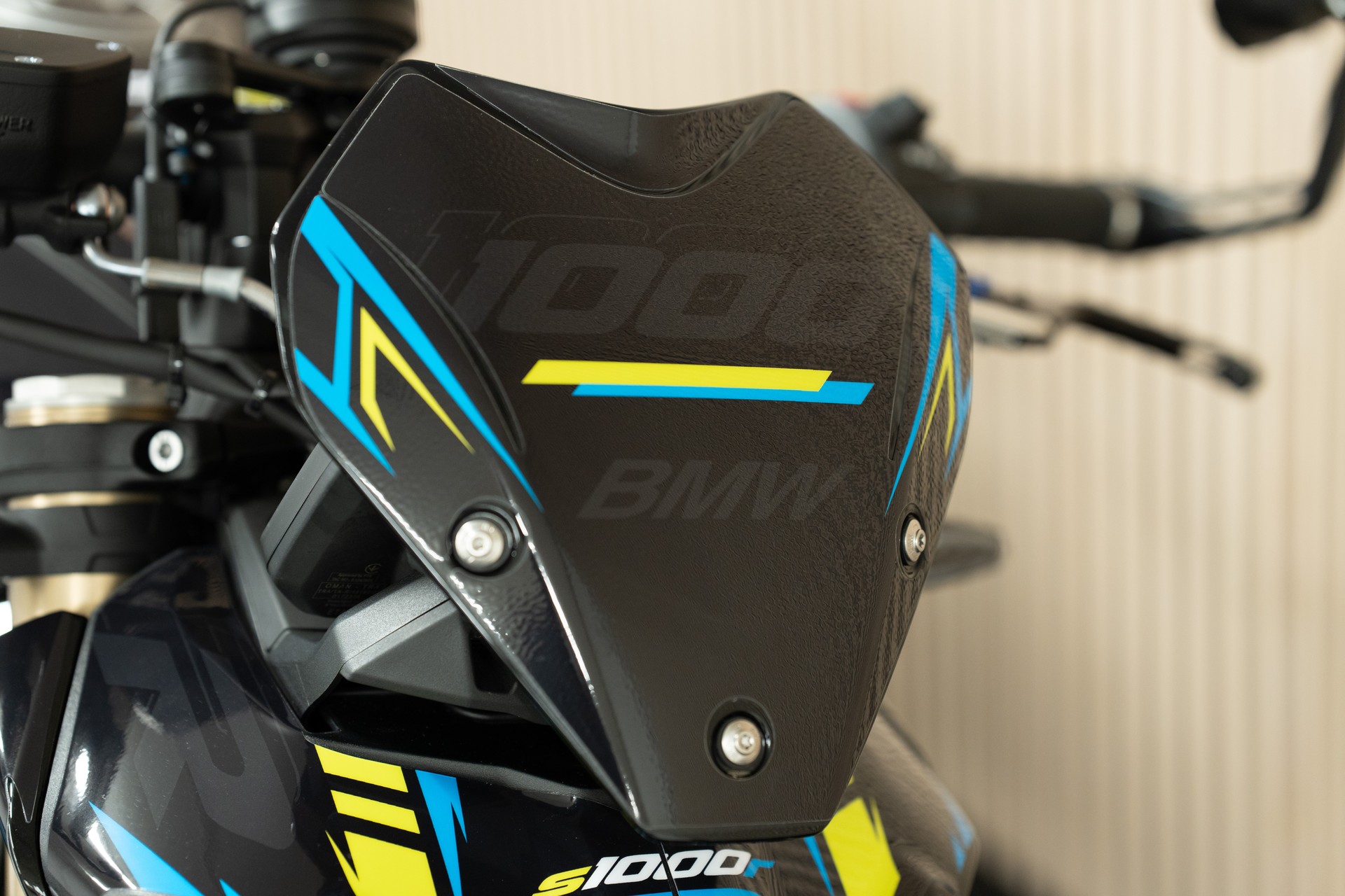 BMW S 1000 R mit M Frästeile-Paket II & Schmiedefelgen-image-13