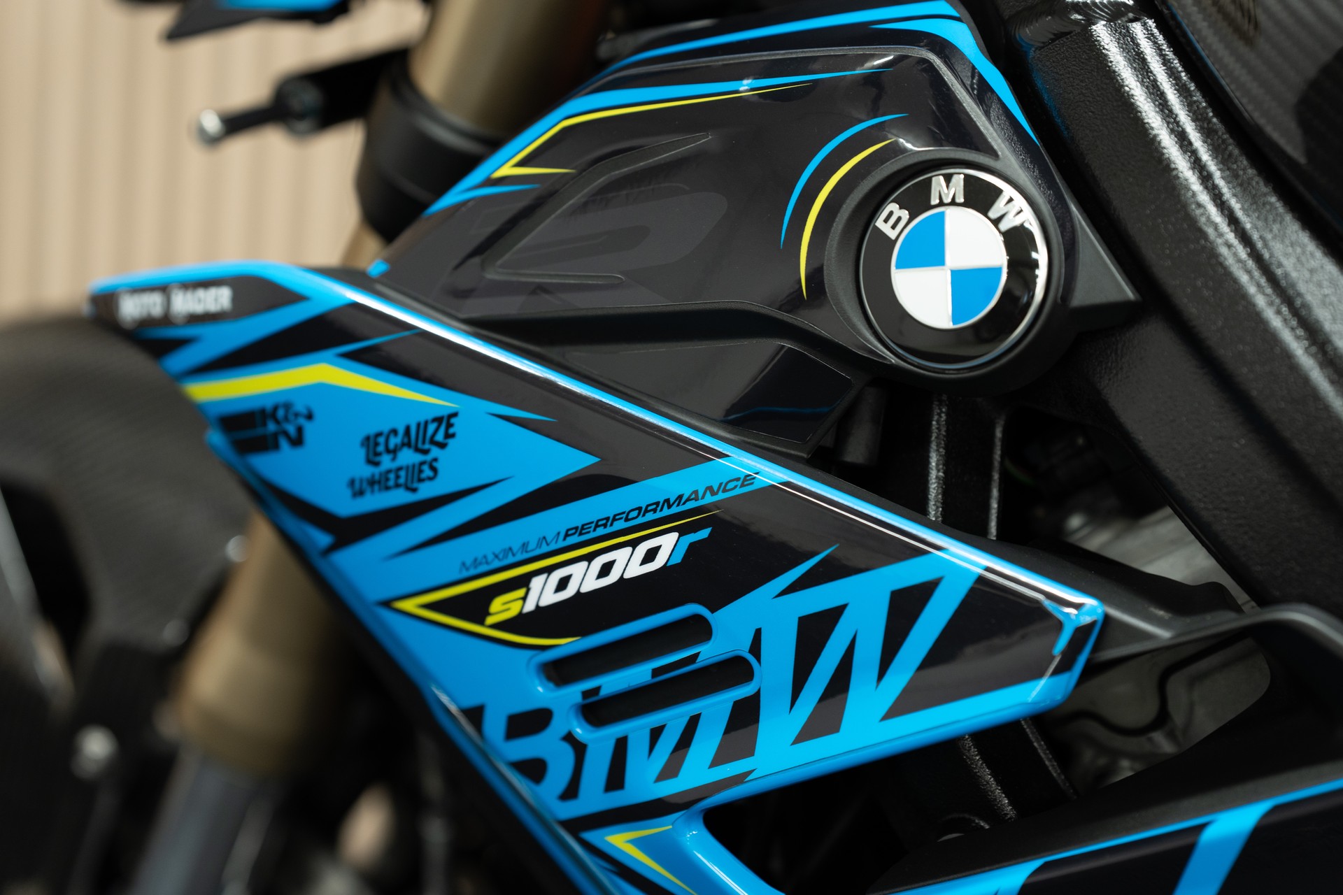 BMW S 1000 R mit M Frästeile-Paket II & Schmiedefelgen-image-5