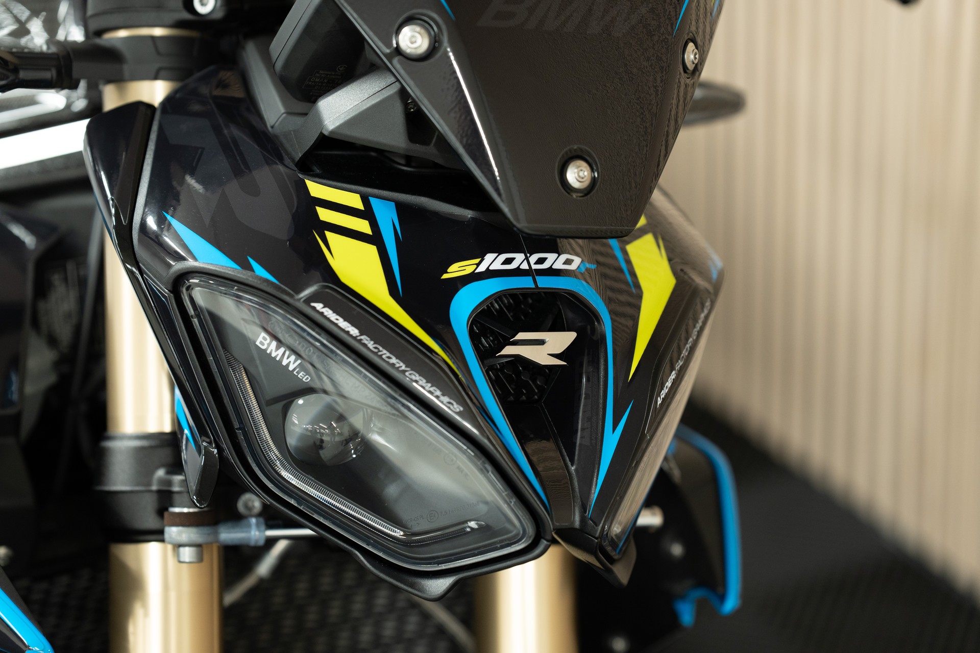BMW S 1000 R mit M Frästeile-Paket II & Schmiedefelgen-image-12