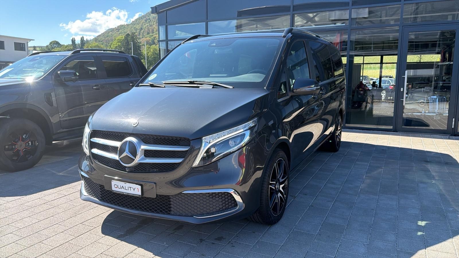 MERCEDES-BENZ V 300 d Avantgarde kompakt 4Matic 9G-Tronic-image-0