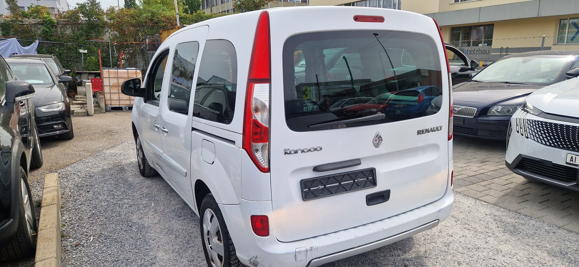 RENAULT Kangoo 1.6 16V Swiss Edition Automatic-image-4