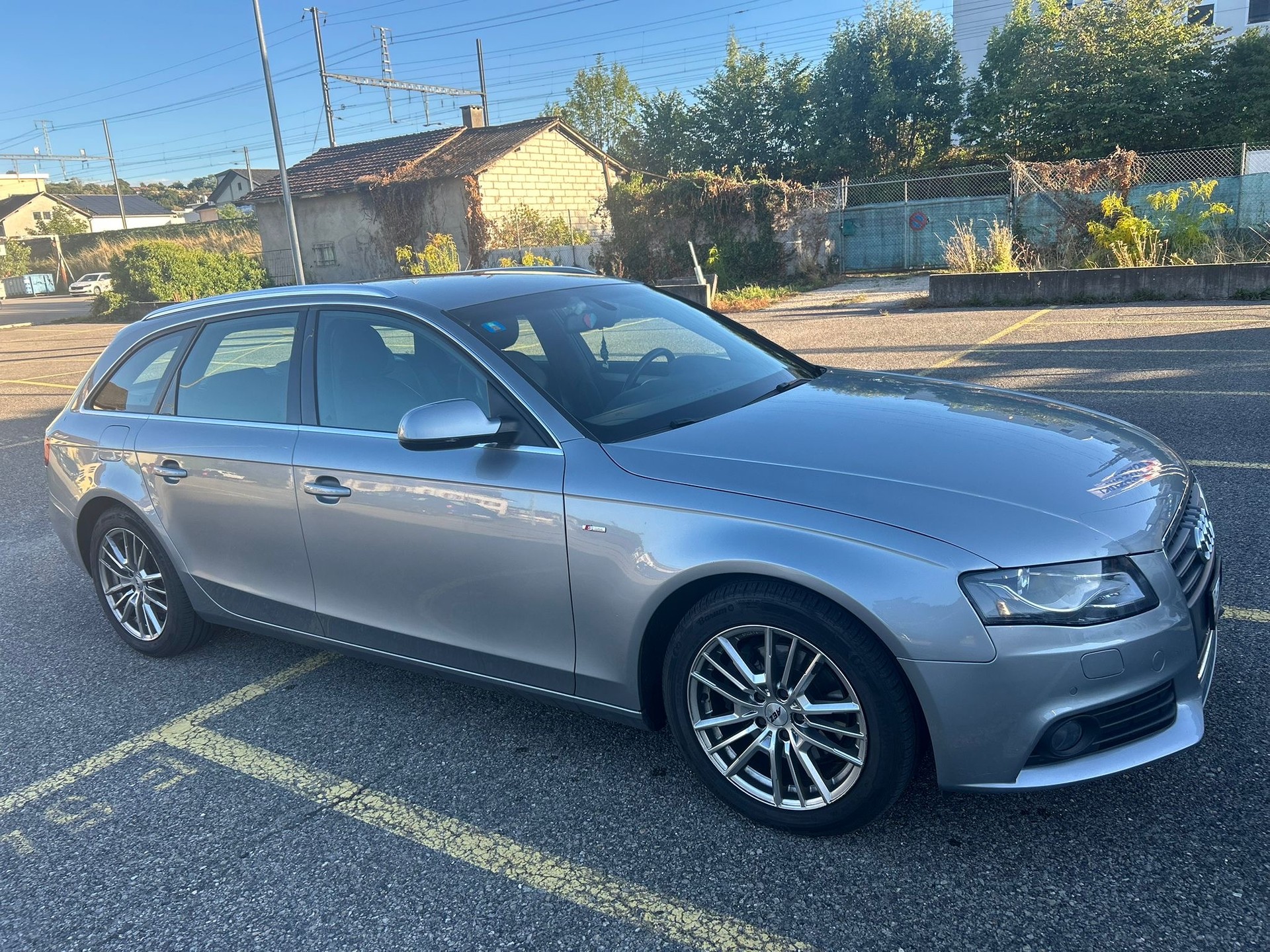 AUDI 2.0 TFSI 180 Style M-Tronic-image-1