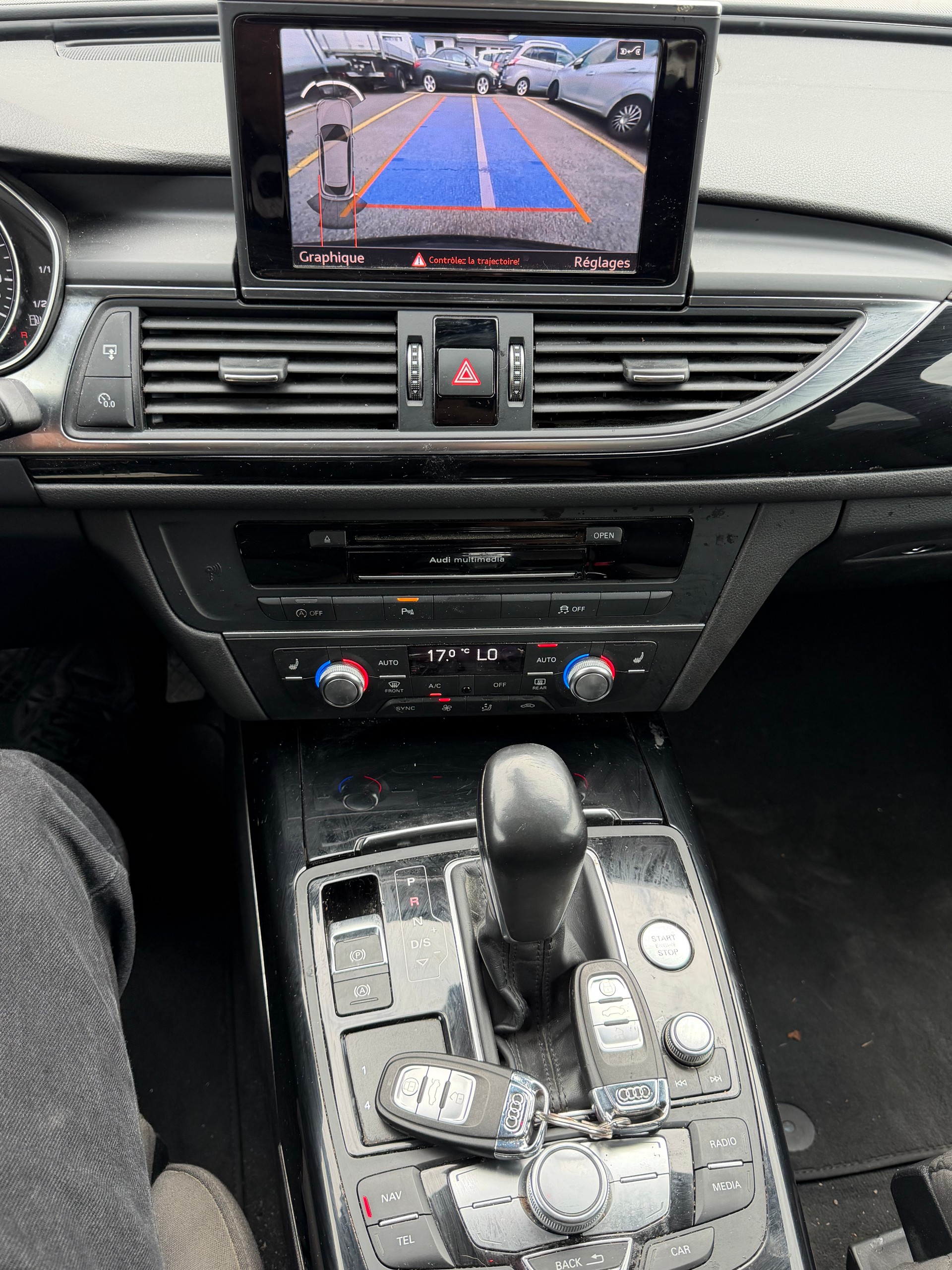 AUDI A6 Avant 2.0 TDI quattro S-tronic S line-image-11