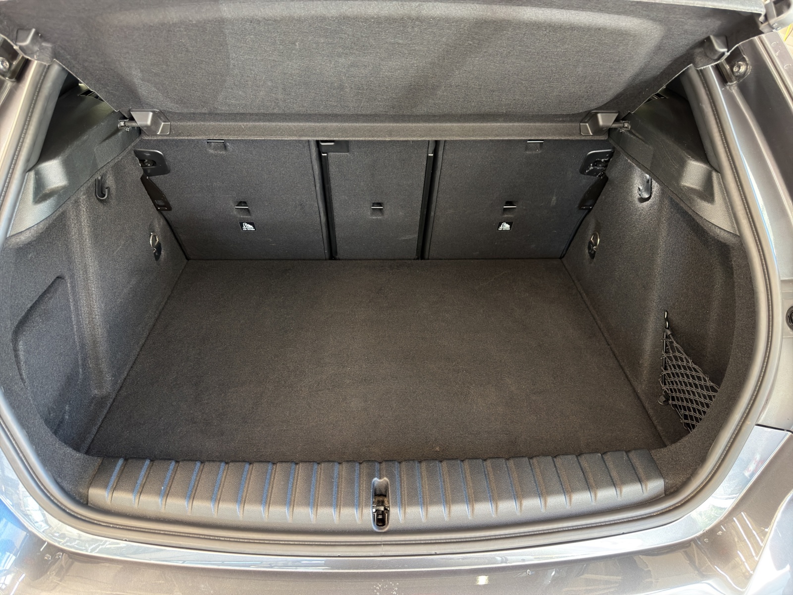 BMW M135i xDrive M AERODYNAMIKPAKET-image-21
