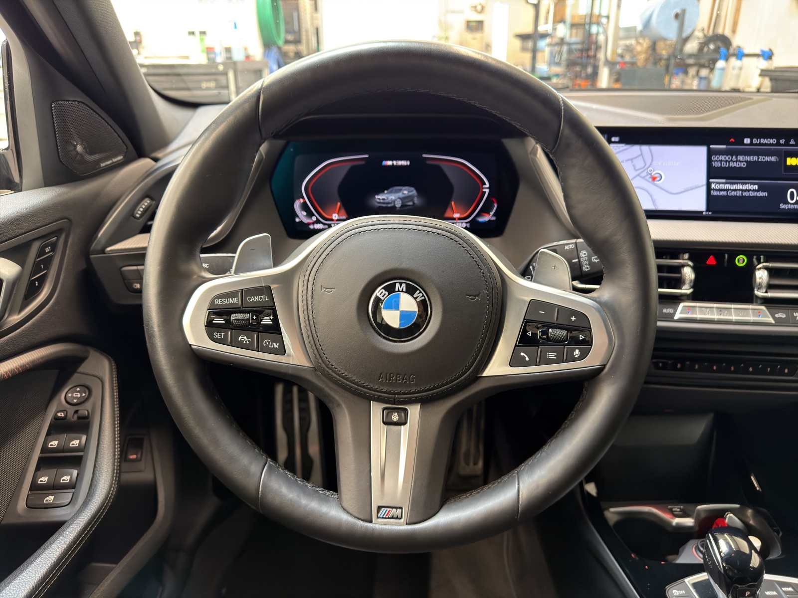 BMW M135i xDrive M AERODYNAMIKPAKET-image-10