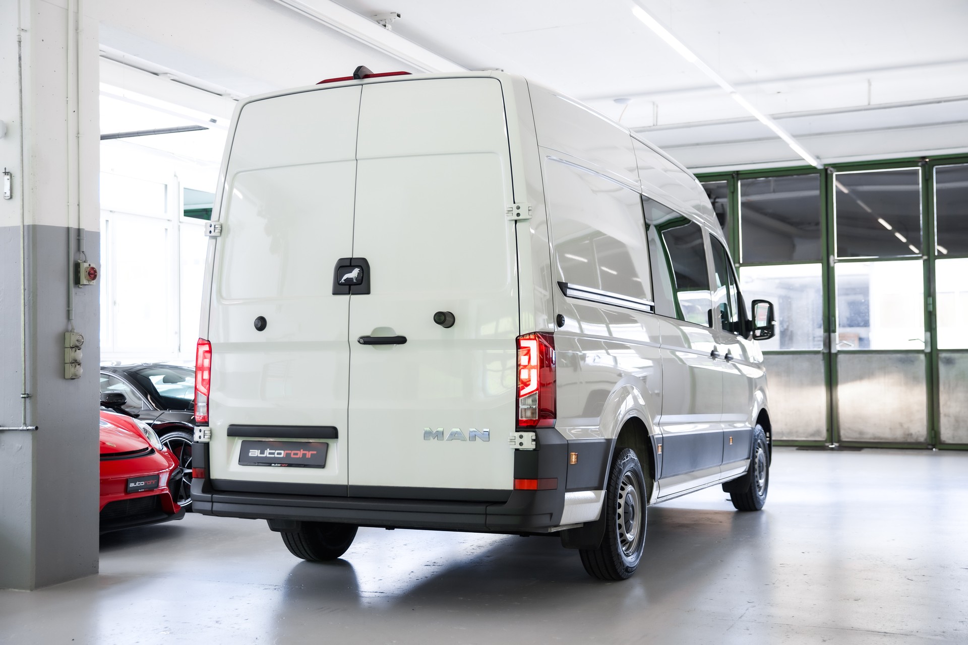 MAN TGE 3.140 Standard A 3.5T Automatik-image-5